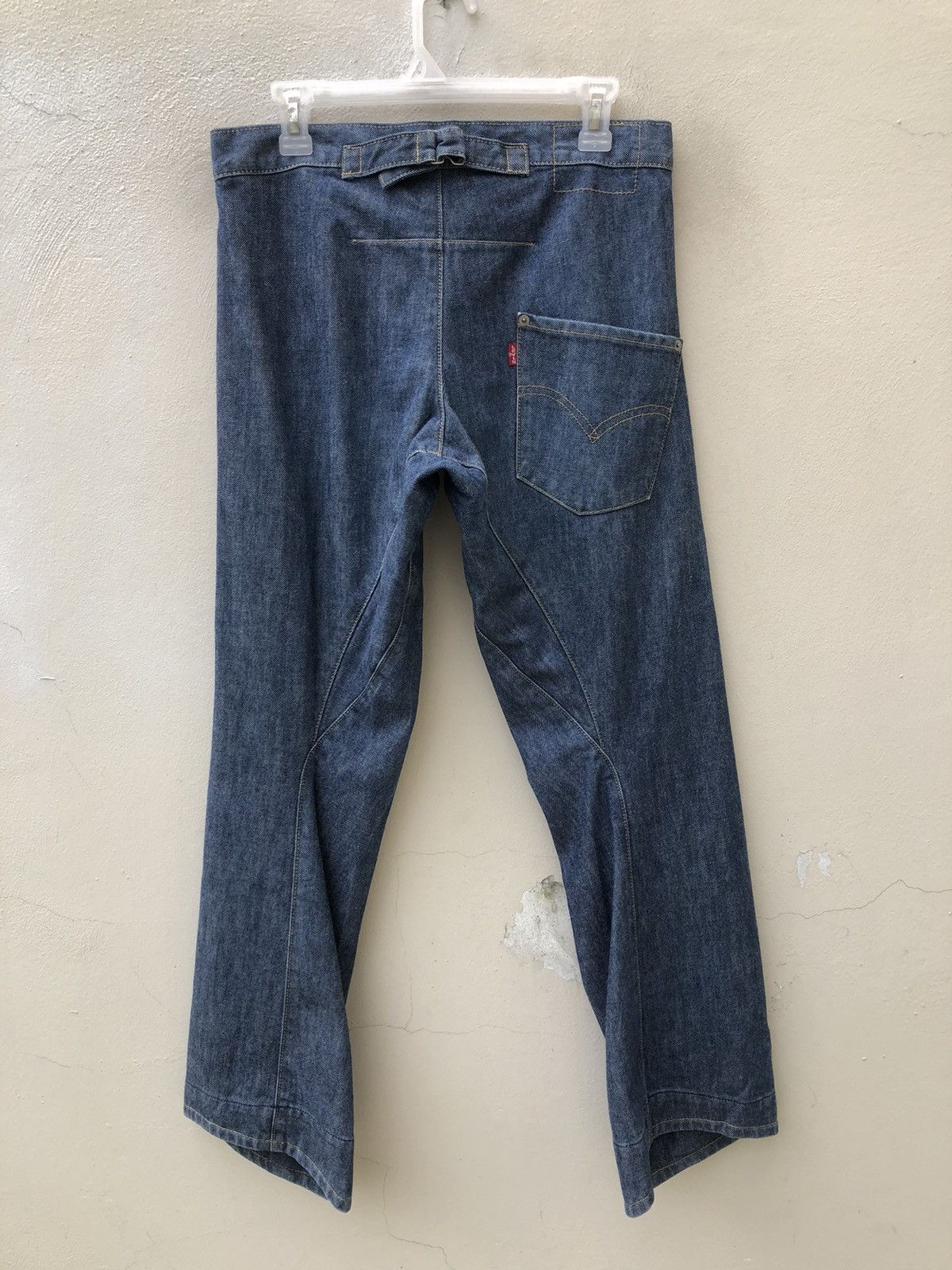 Japanese Brand 2000 Levi’s Engineered Jeans Buckle Back Loose Denim Size US 30 / EU 46 - 15 Thumbnail