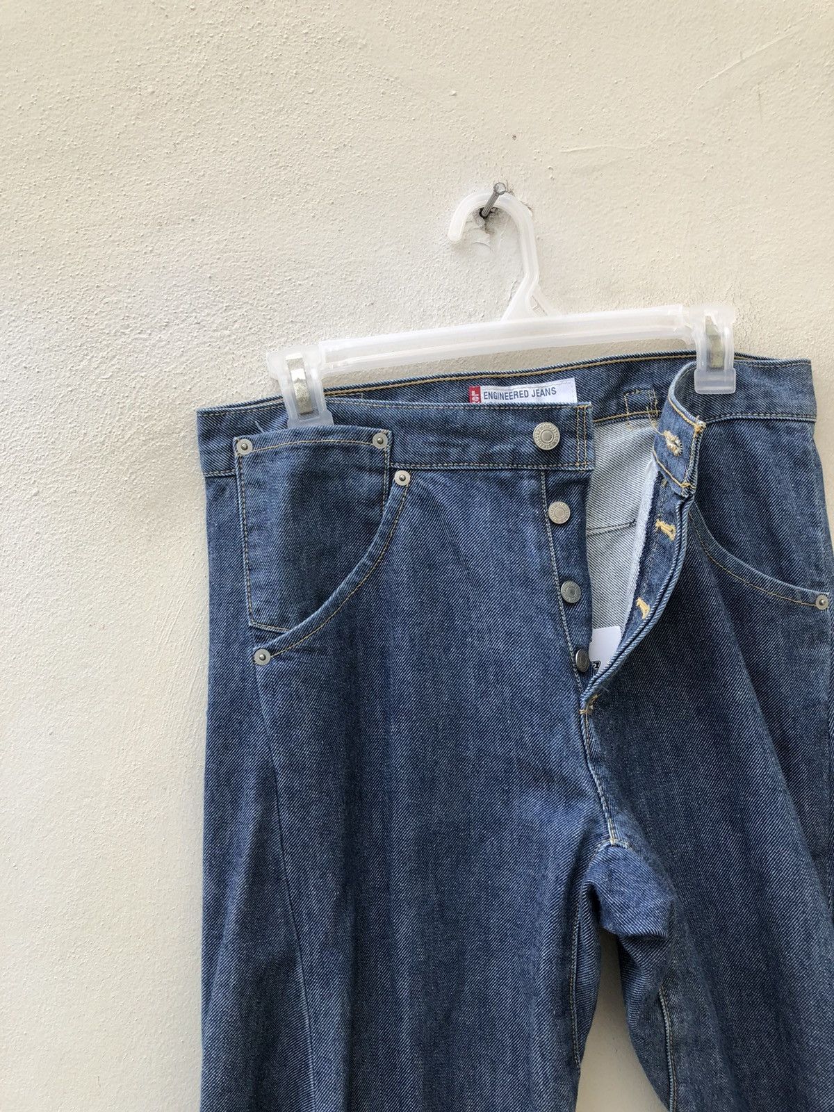 Japanese Brand 2000 Levi’s Engineered Jeans Buckle Back Loose Denim Size US 30 / EU 46 - 9 Thumbnail