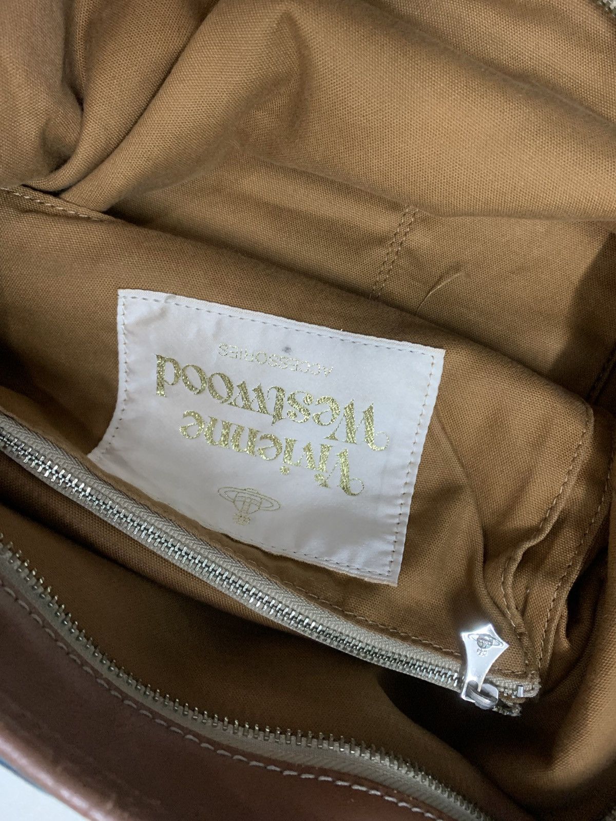 Vivienne Westwood 🔥Vivienne Westwood Alphabet Letter Two Way Shoulder Bag Size ONE SIZE - 8 Thumbnail