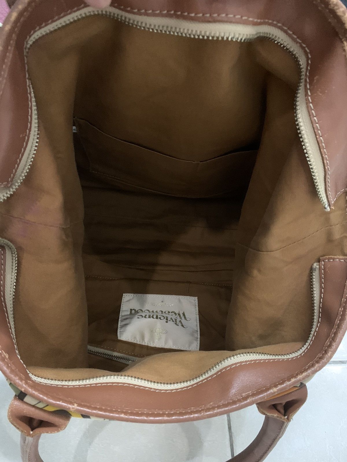 Vivienne Westwood 🔥Vivienne Westwood Alphabet Letter Two Way Shoulder Bag Size ONE SIZE - 3 Thumbnail