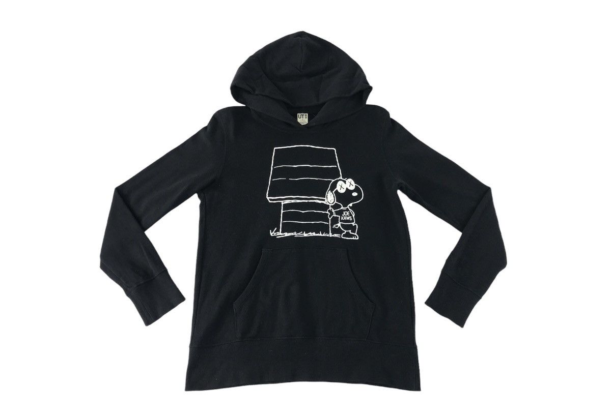 Kaws × Peanuts × Uniqlo Sweatshirt Kaws X Peanuts Big Logo Hoodie Style Size US M / EU 48-50 / 2 - 1 Thumbnail