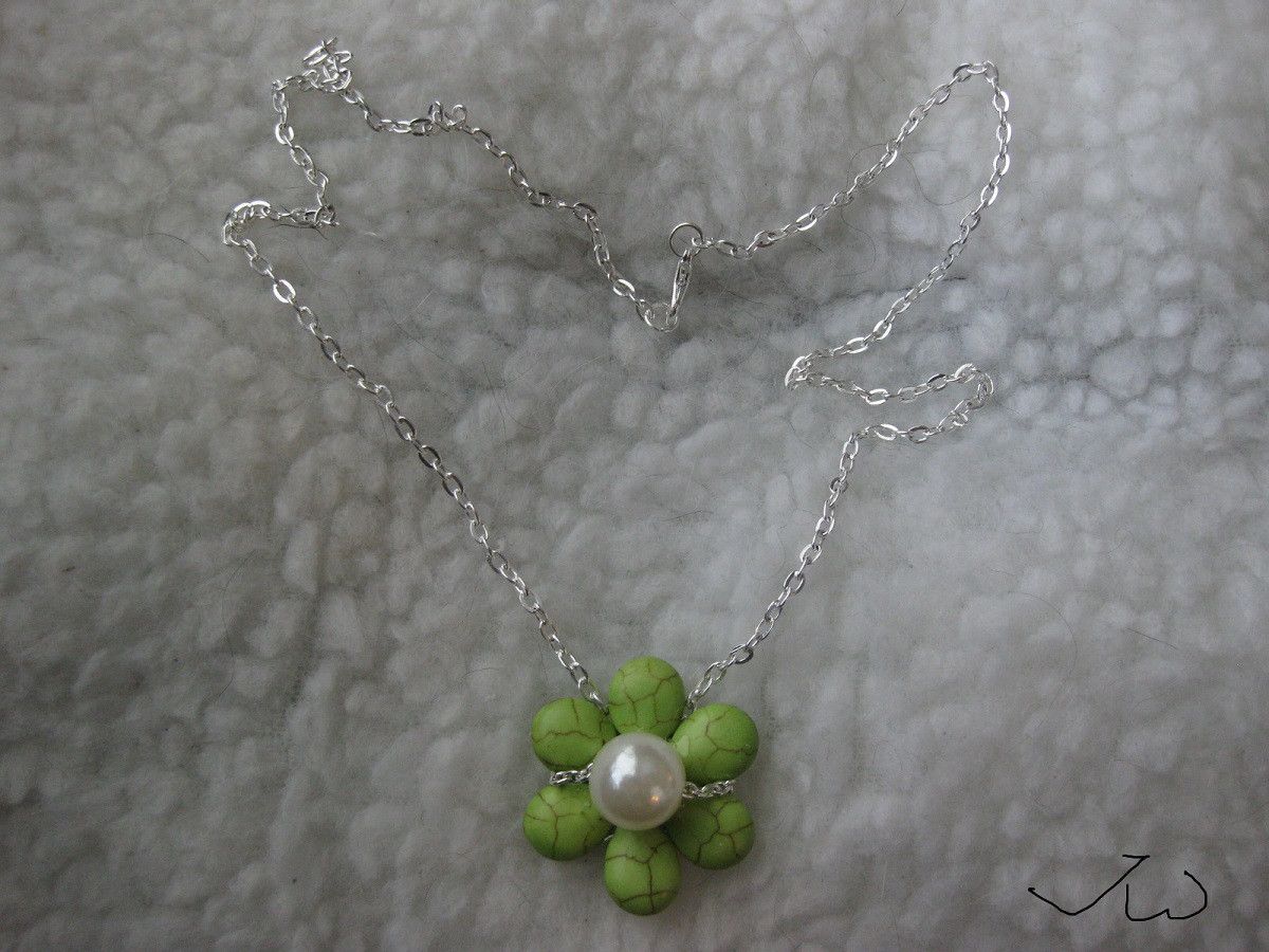 Handmade × Jewelry Green Turquoise Flower Necklace with Pearl Bead Size ONE SIZE - 5 Thumbnail
