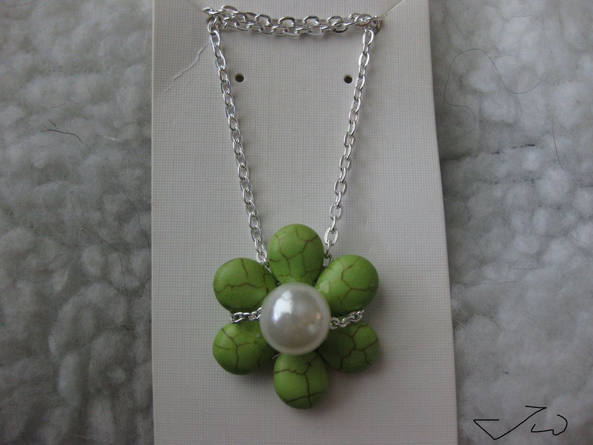 Handmade × Jewelry Green Turquoise Flower Necklace with Pearl Bead Size ONE SIZE - 1 Thumbnail