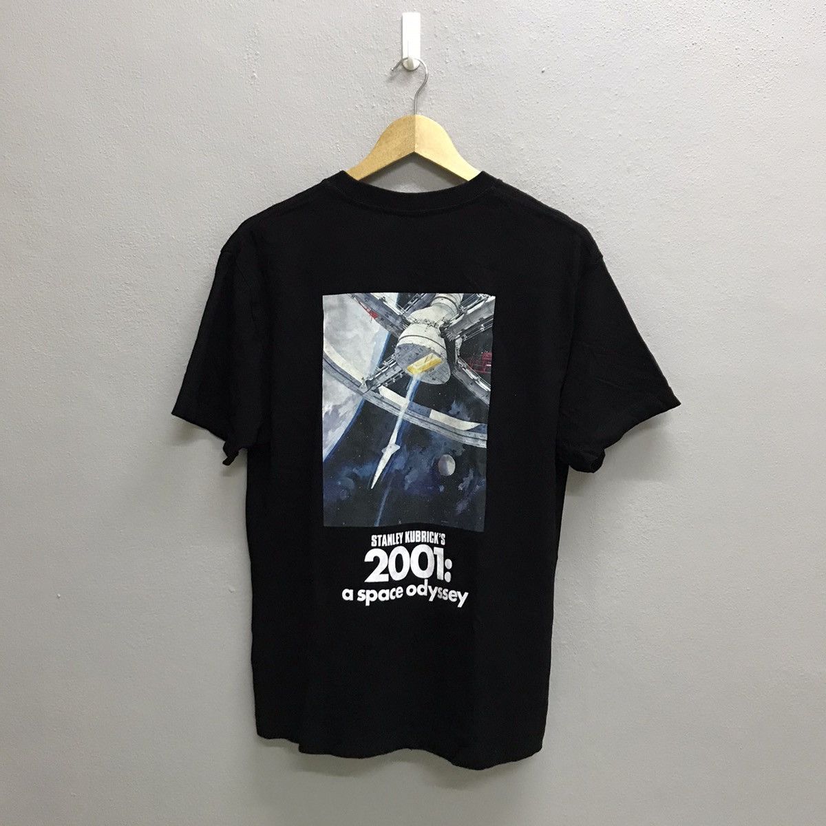 Japanese Brand 2001: a space odyssey stanley kubrick’s x gu movie tshirt Size US S / EU 44-46 / 1 - 6 Thumbnail