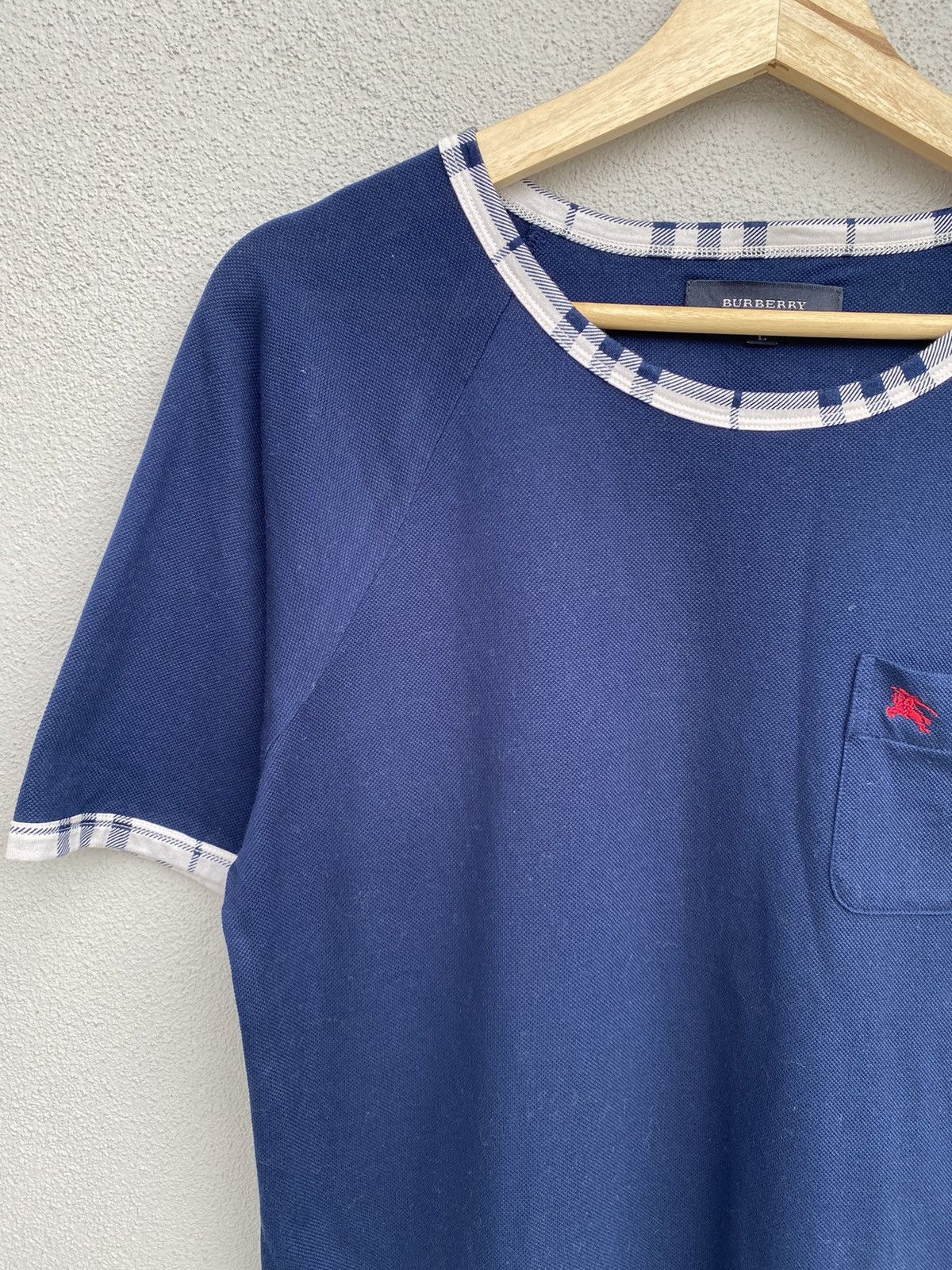 Burberry *Burberry single pocket embroidery logo Size US M / EU 48-50 / 2 - 5 Thumbnail