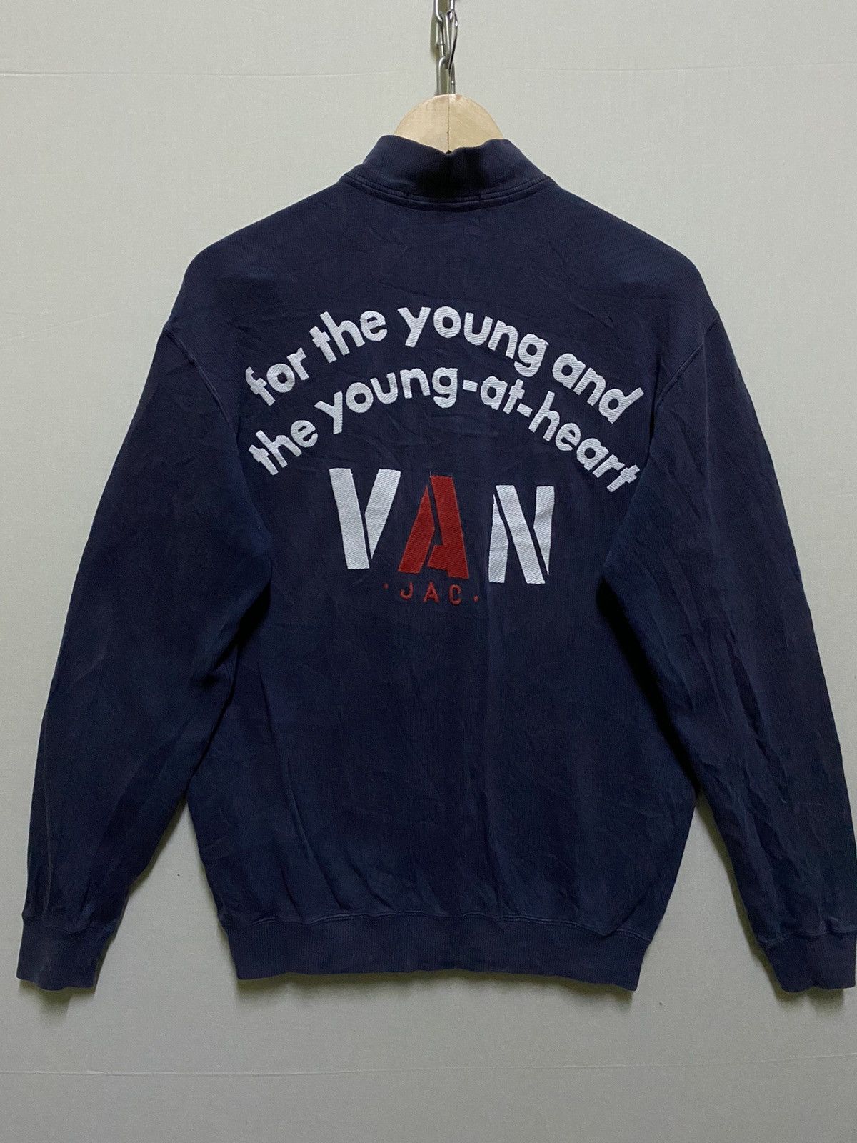 Japanese Brand Van Jac Pullover Sweatshirt Embroidery Size US M / EU 48-50 / 2 - 1 Thumbnail
