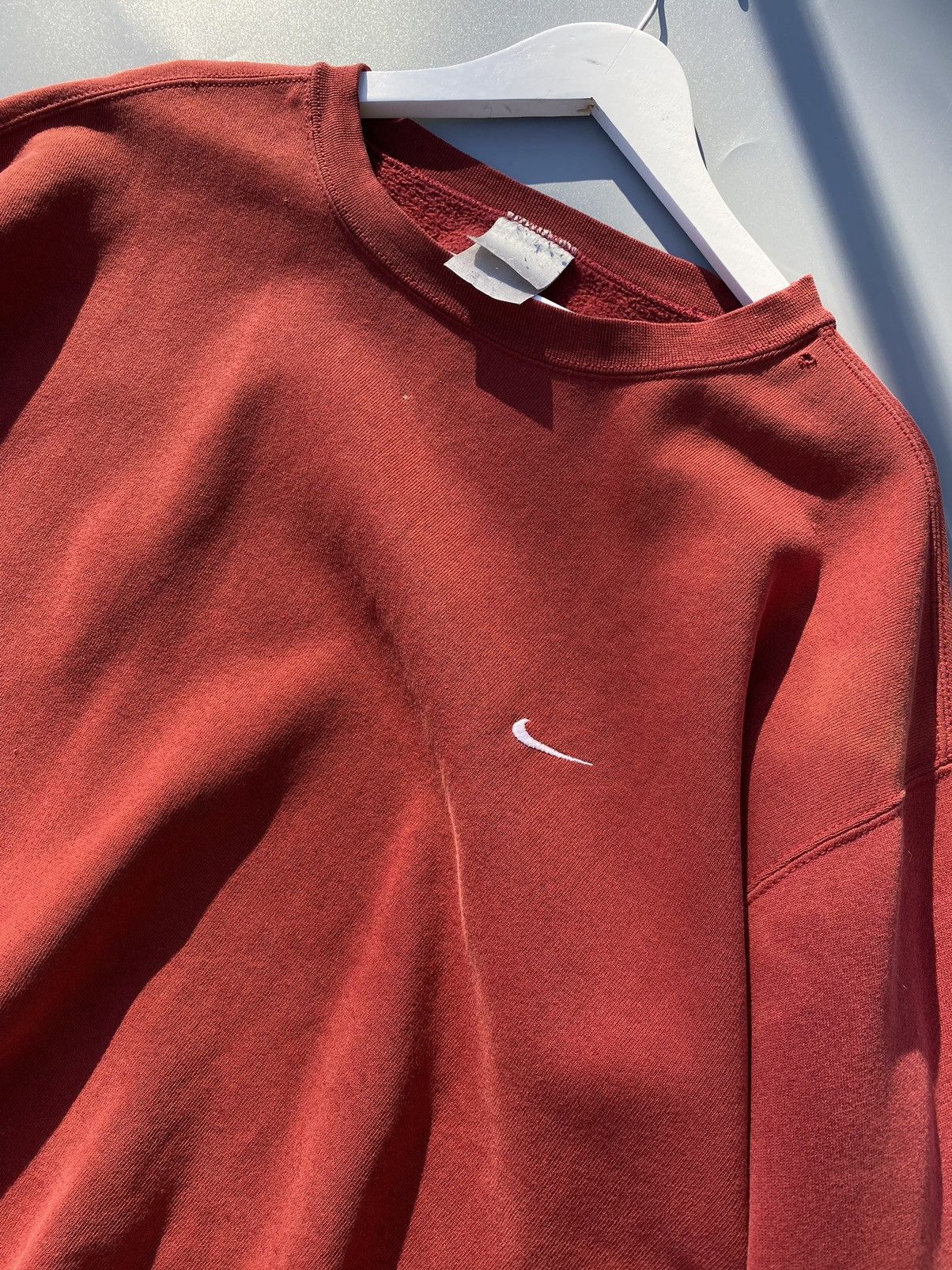 Nike 🍒 Vintage 90s NIKE Grey Tag Mini Swoosh Faded Sweatshirt Size US XL / EU 56 / 4 - 4 Thumbnail