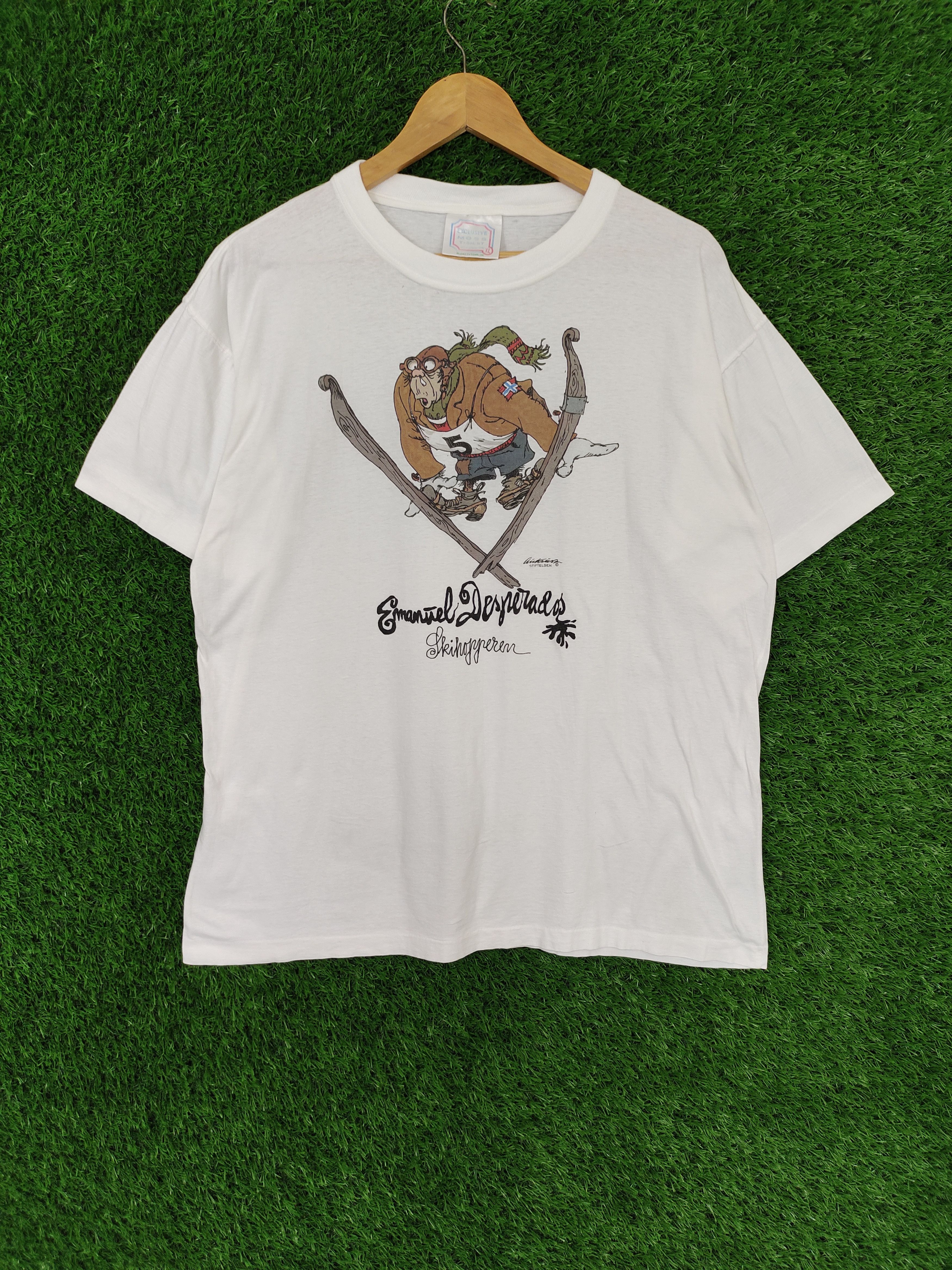 Band Tees Vintage 90s Emanuel Desperados Band T-Shirt Stiftelwen Art Size US XL / EU 56 / 4 - 3 Thumbnail