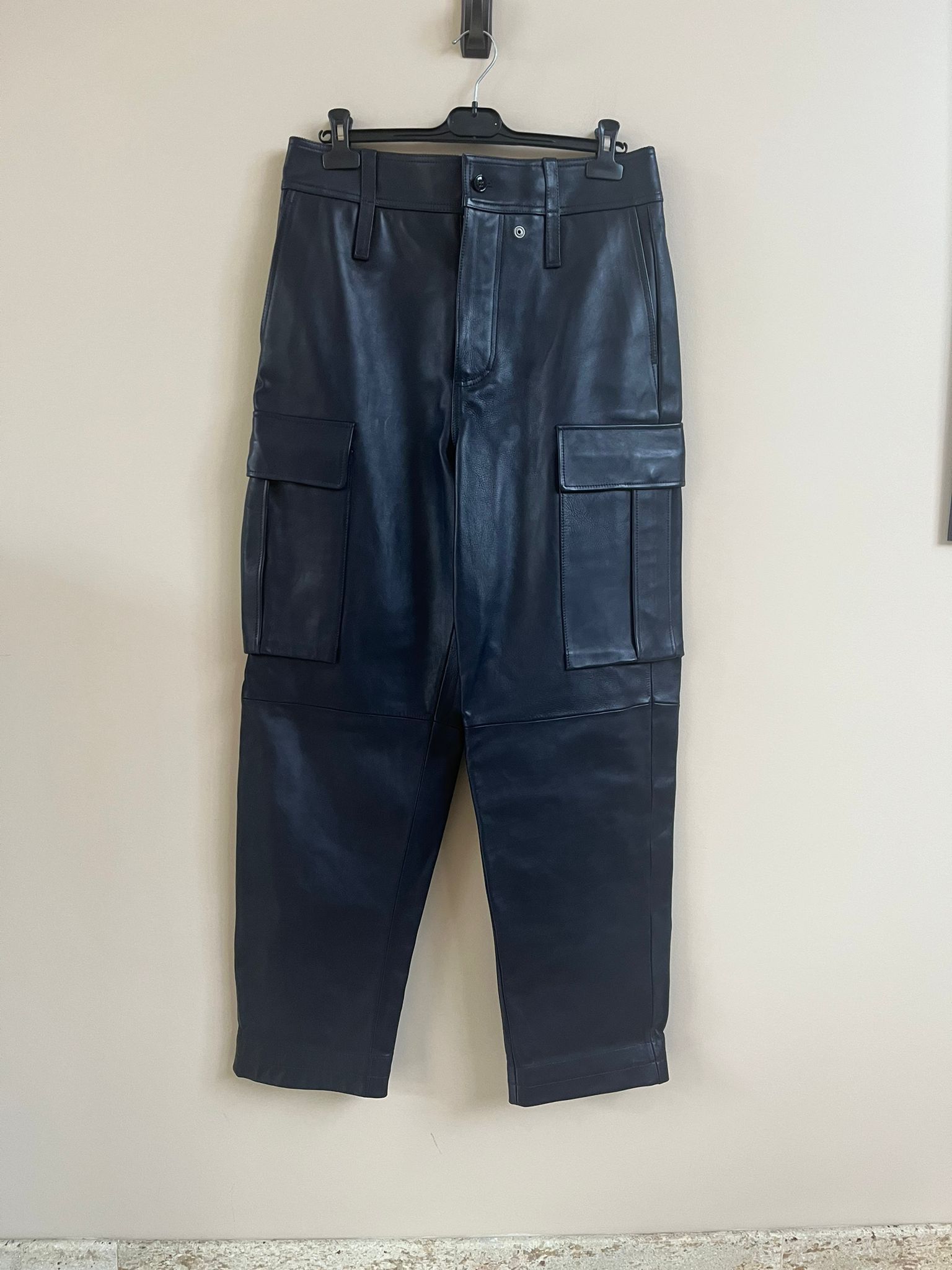 Acne Studios FN-MN-TROU000139 in Dark Navy Size US 32 / EU 48 - 1 Thumbnail