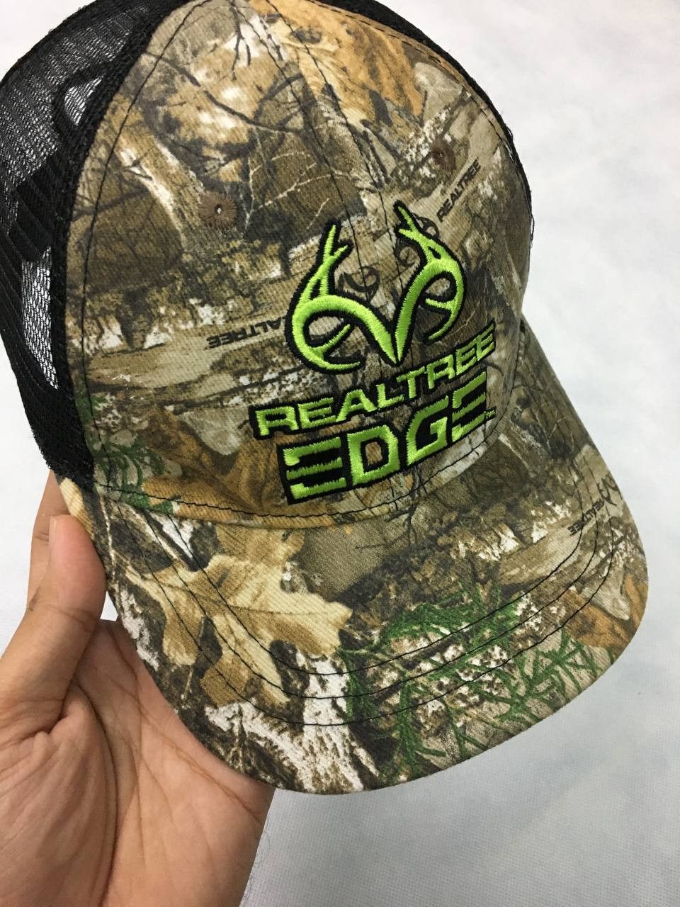 Japanese Brand × Vintage Realtree Edge Trucker Hat Size ONE SIZE - 3 Thumbnail