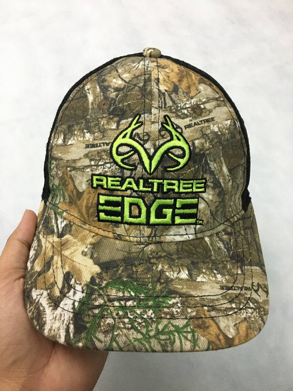 Japanese Brand × Vintage Realtree Edge Trucker Hat Size ONE SIZE - 4 Thumbnail