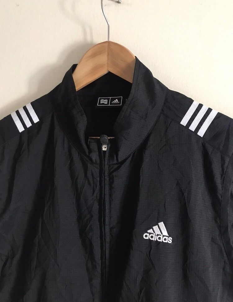 Adidas Vintage adidas Sleeveless Windbreaker jacket hiking Size US L / EU 52-54 / 3 - 2 Thumbnail