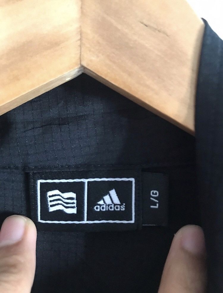 Adidas Vintage adidas Sleeveless Windbreaker jacket hiking Size US L / EU 52-54 / 3 - 3 Thumbnail