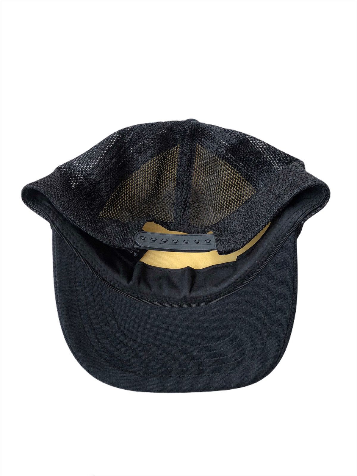 Hysteric Glamour NEW🔥Hysteric Glamour 🇯🇵 Font Print Mesh Trucker Cap Size ONE SIZE - 4 Thumbnail