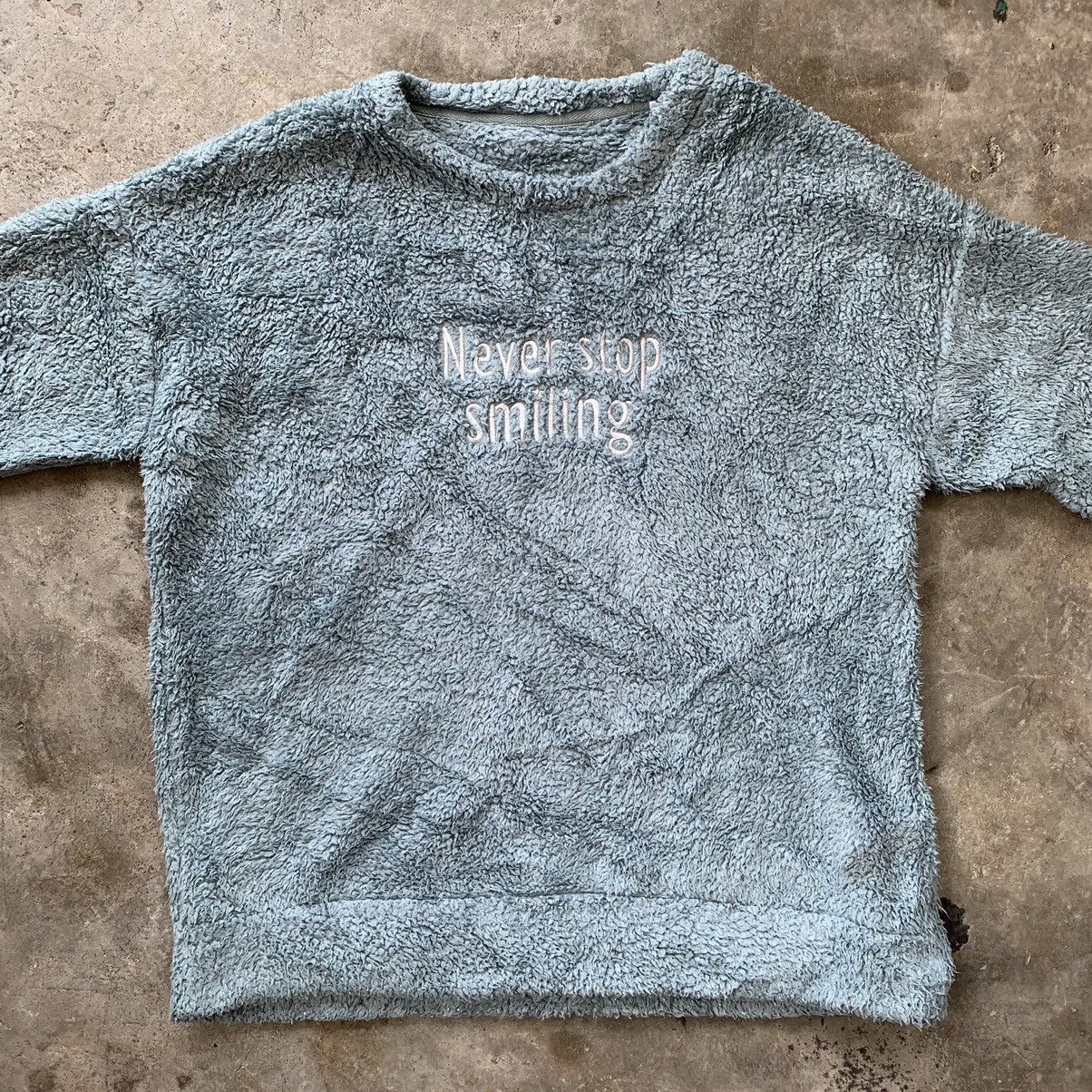 GU Never Stop Smiling fleece sweatshirt Size US XL / EU 56 / 4 - 6 Thumbnail