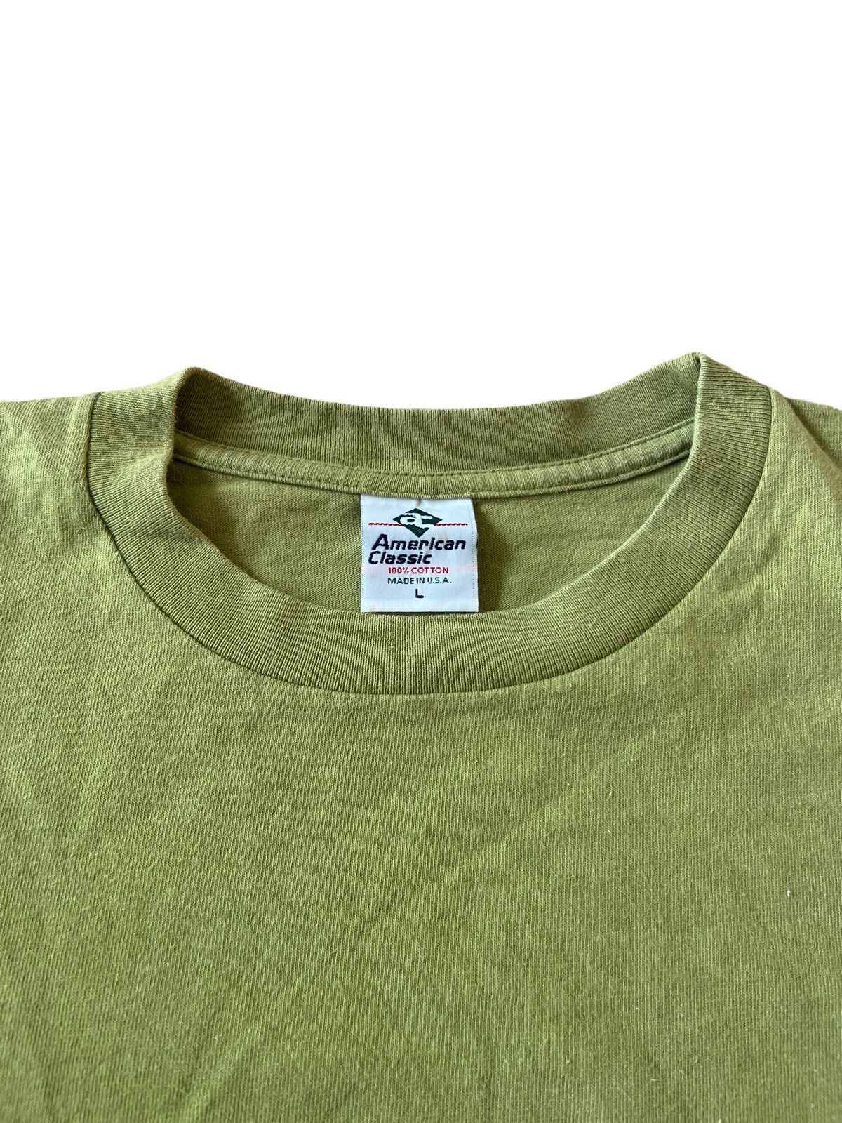Vintage Vintage Blank T Shirt American Classic Made In USA 90s 00s Size US L / EU 52-54 / 3 - 1 Thumbnail