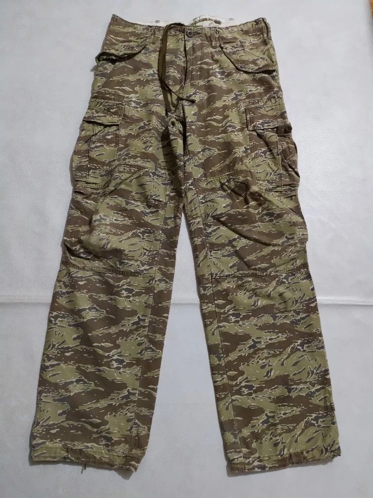 Uniqlo Uniqlo Tiger stripe Camo Military Army Nice Design cargo Size US 29 - 1 Thumbnail