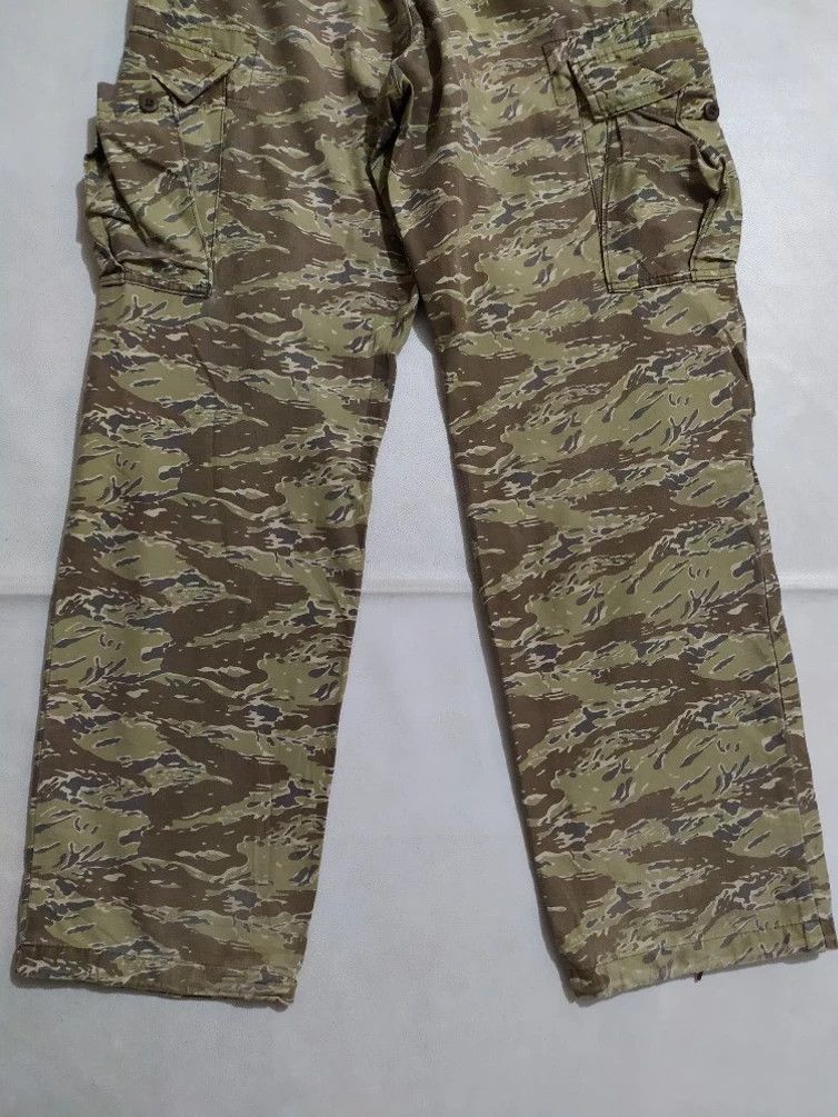 Uniqlo Uniqlo Tiger stripe Camo Military Army Nice Design cargo Size US 29 - 8 Thumbnail