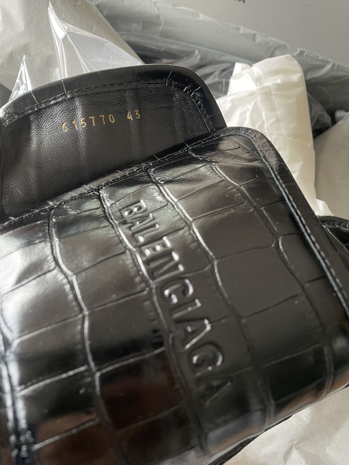 Balenciaga LimitedEdition New Runway Croc Embossed Leather Slides Shoes Size US 10 / EU 43 - 10 Thumbnail
