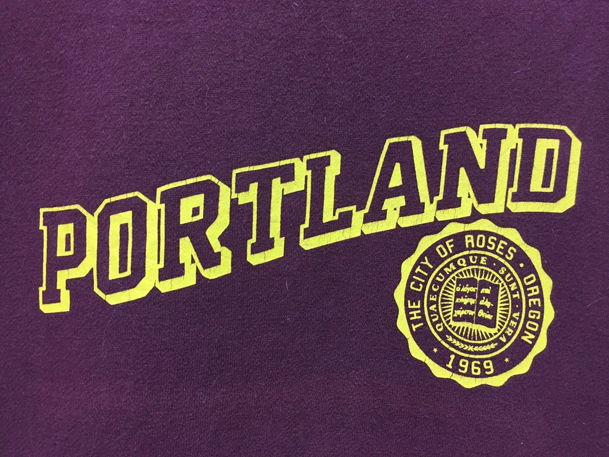 Champion × Vintage Vintage Champion X Portland Collegiate Sweatshirt Size US S / EU 44-46 / 1 - 3 Thumbnail
