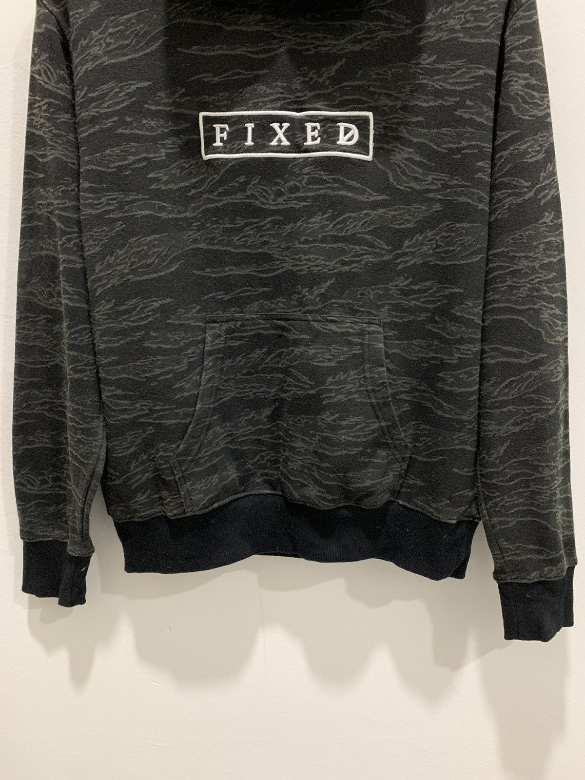 Tiger of Sweden RIMASTER Fixed Box Logo Allover Tiger Camo Fullprint Hoodie Size US M / EU 48-50 / 2 - 6 Thumbnail