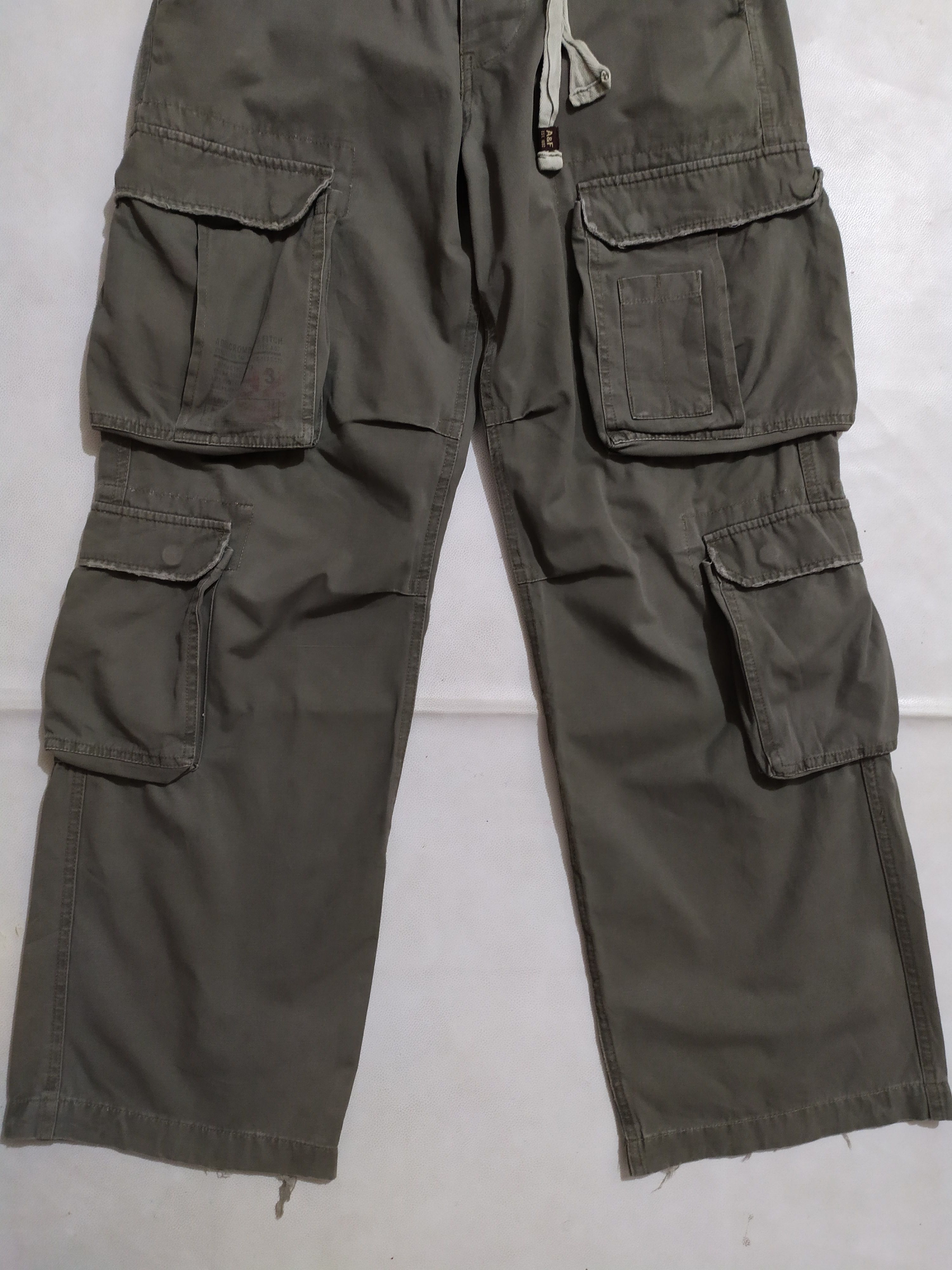 Abercrombie & Fitch 🔥Abercrombie & Fitch Multipocket Cargo Tactical Pants Size US 32 / EU 48 - 7 Thumbnail
