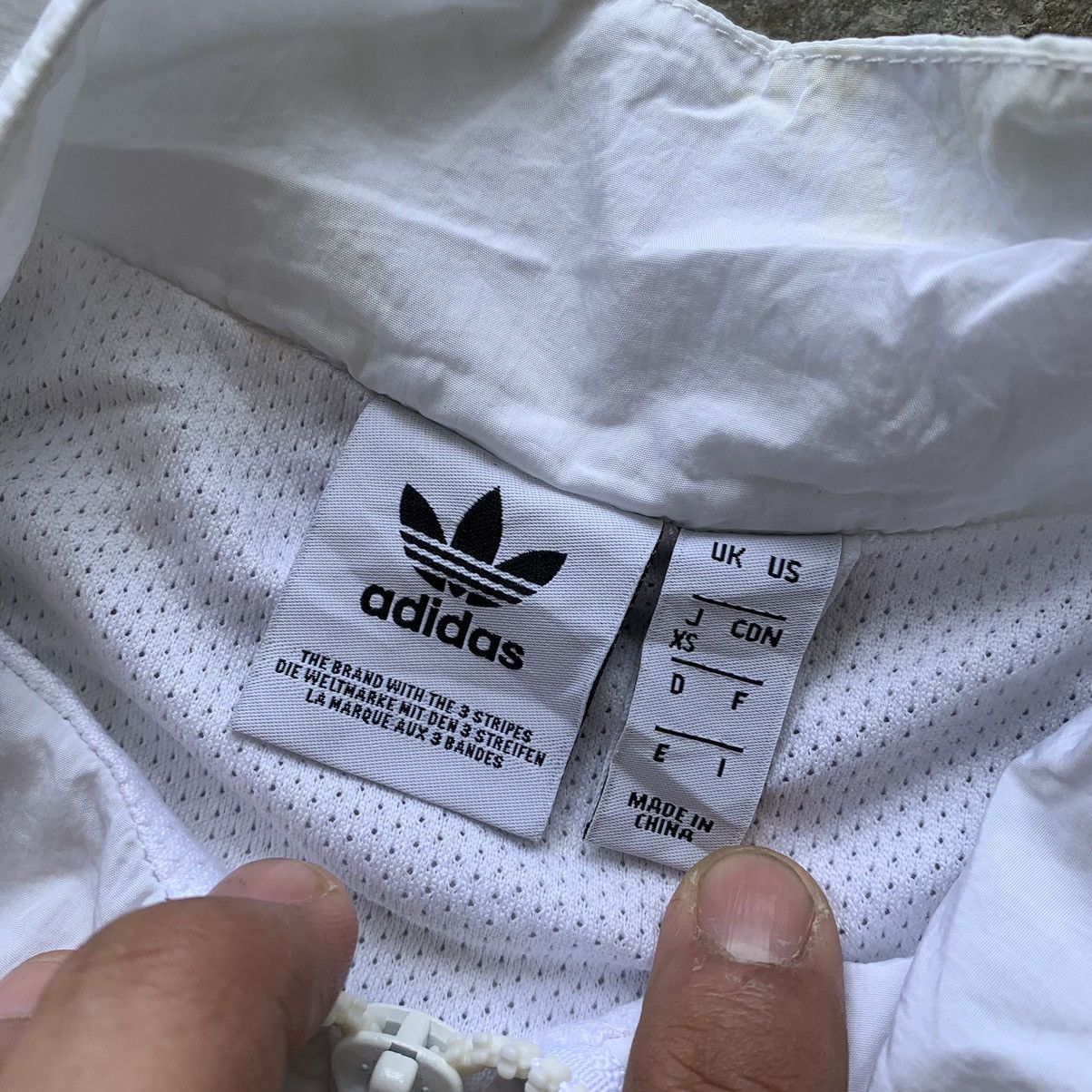 Adidas Adidas crop tops windbreaker Size XS / US 0-2 / IT 36-38 - 17 Thumbnail
