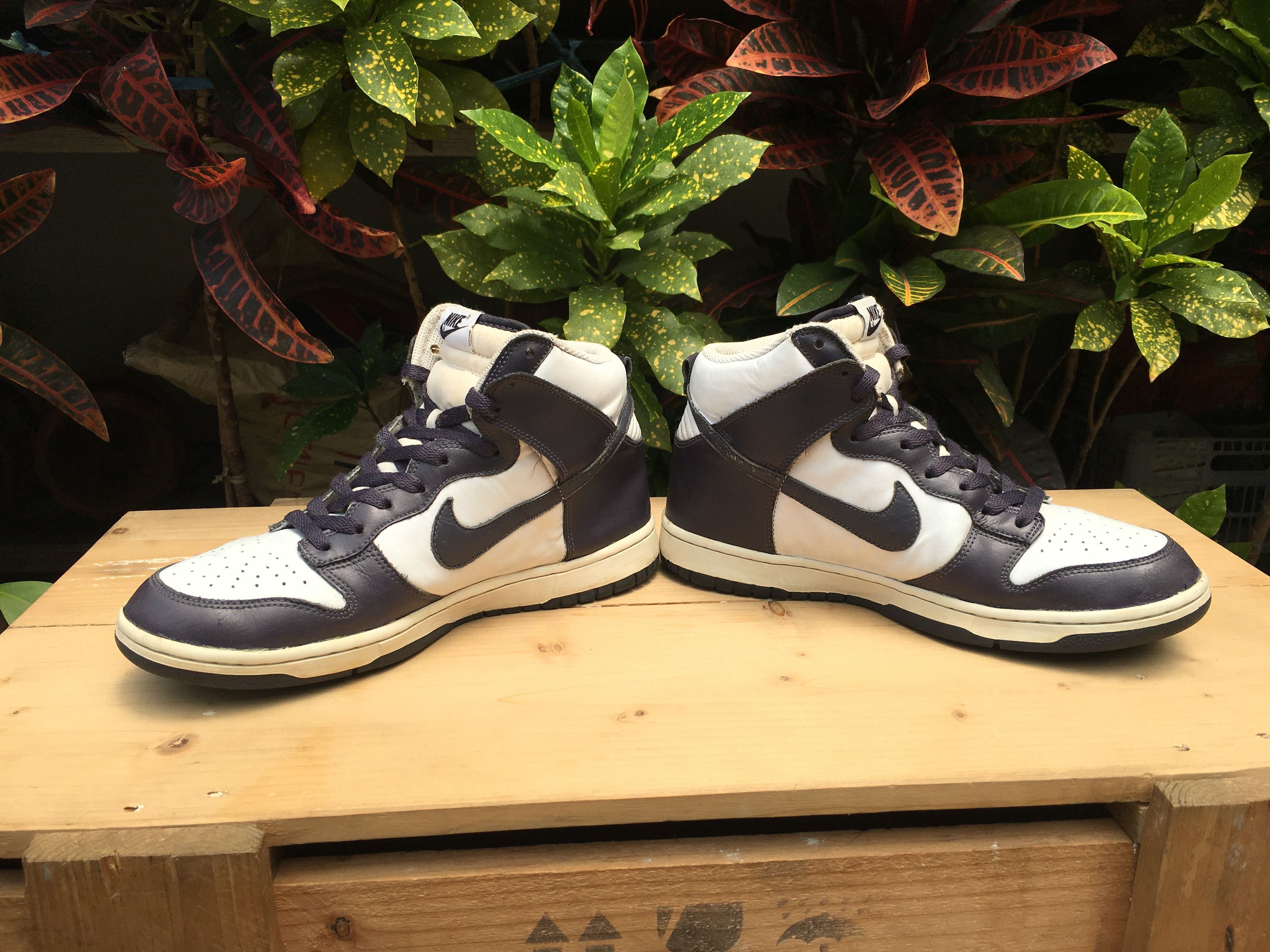 Nike Nike Dunk High Ostrich Swoosh White Gridiron Size US 9.5 / EU 42-43 - 6 Thumbnail