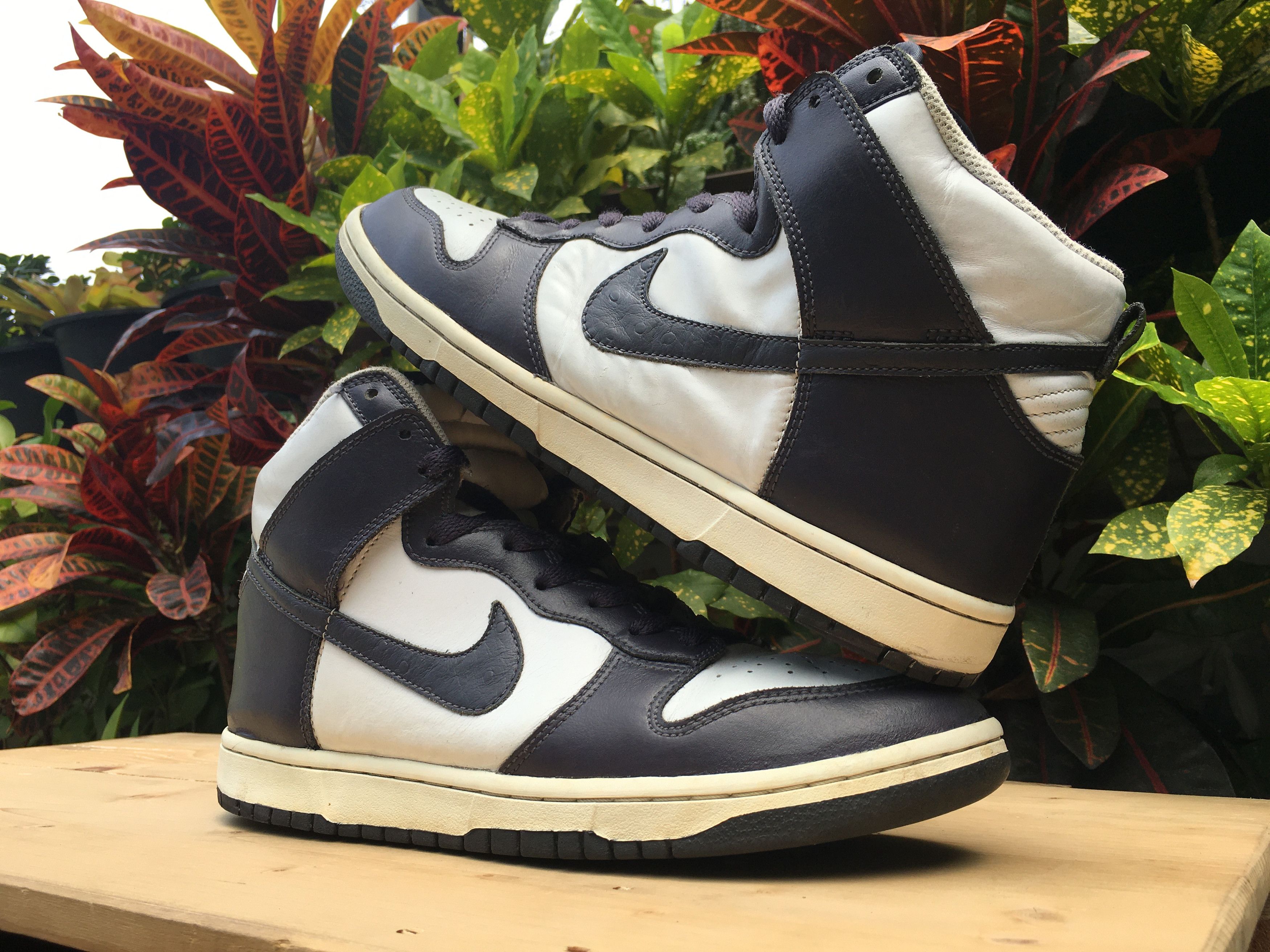 Nike Nike Dunk High Ostrich Swoosh White Gridiron Size US 9.5 / EU 42-43 - 4 Thumbnail