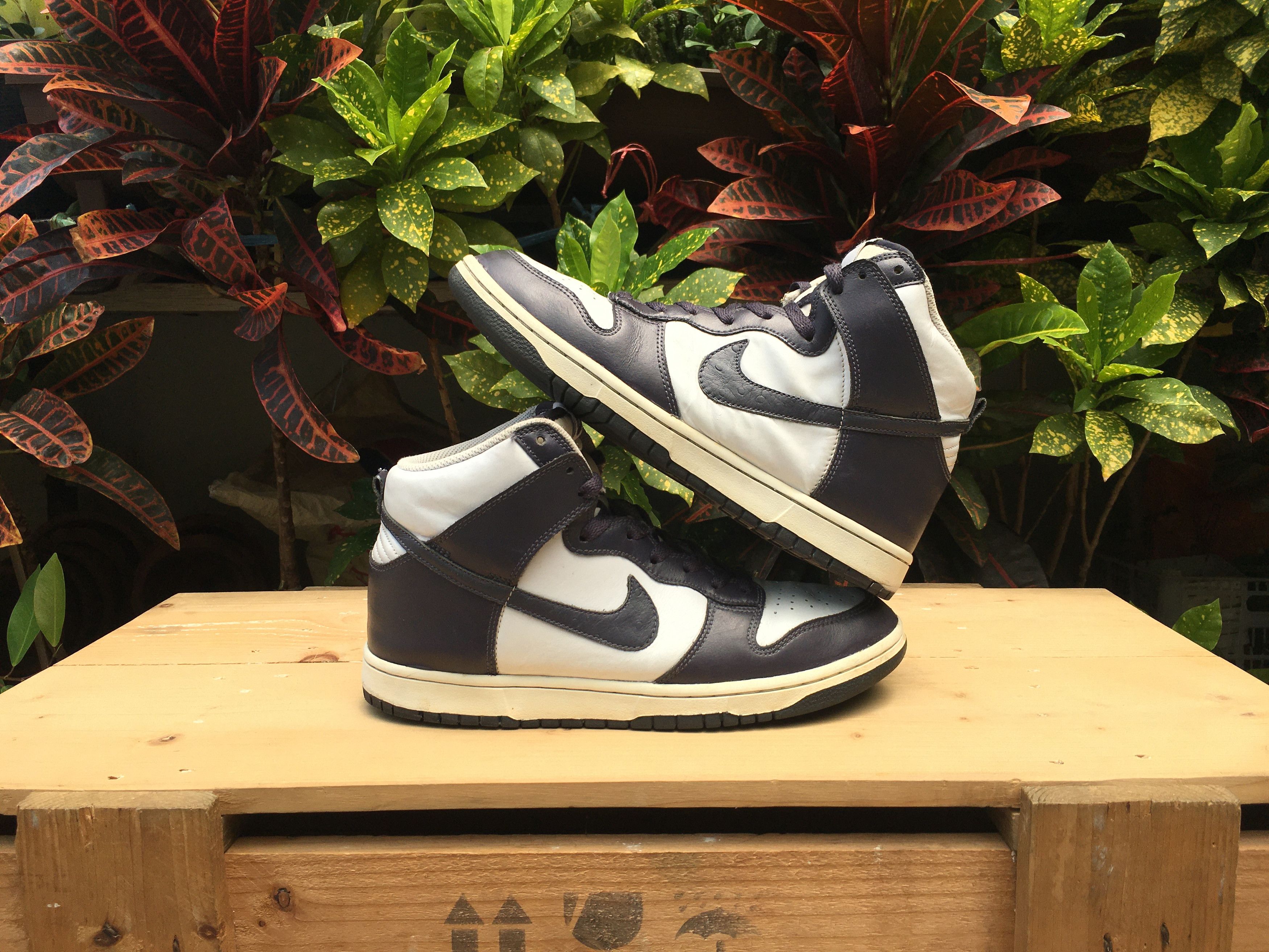 Nike Nike Dunk High Ostrich Swoosh White Gridiron Size US 9.5 / EU 42-43 - 5 Thumbnail