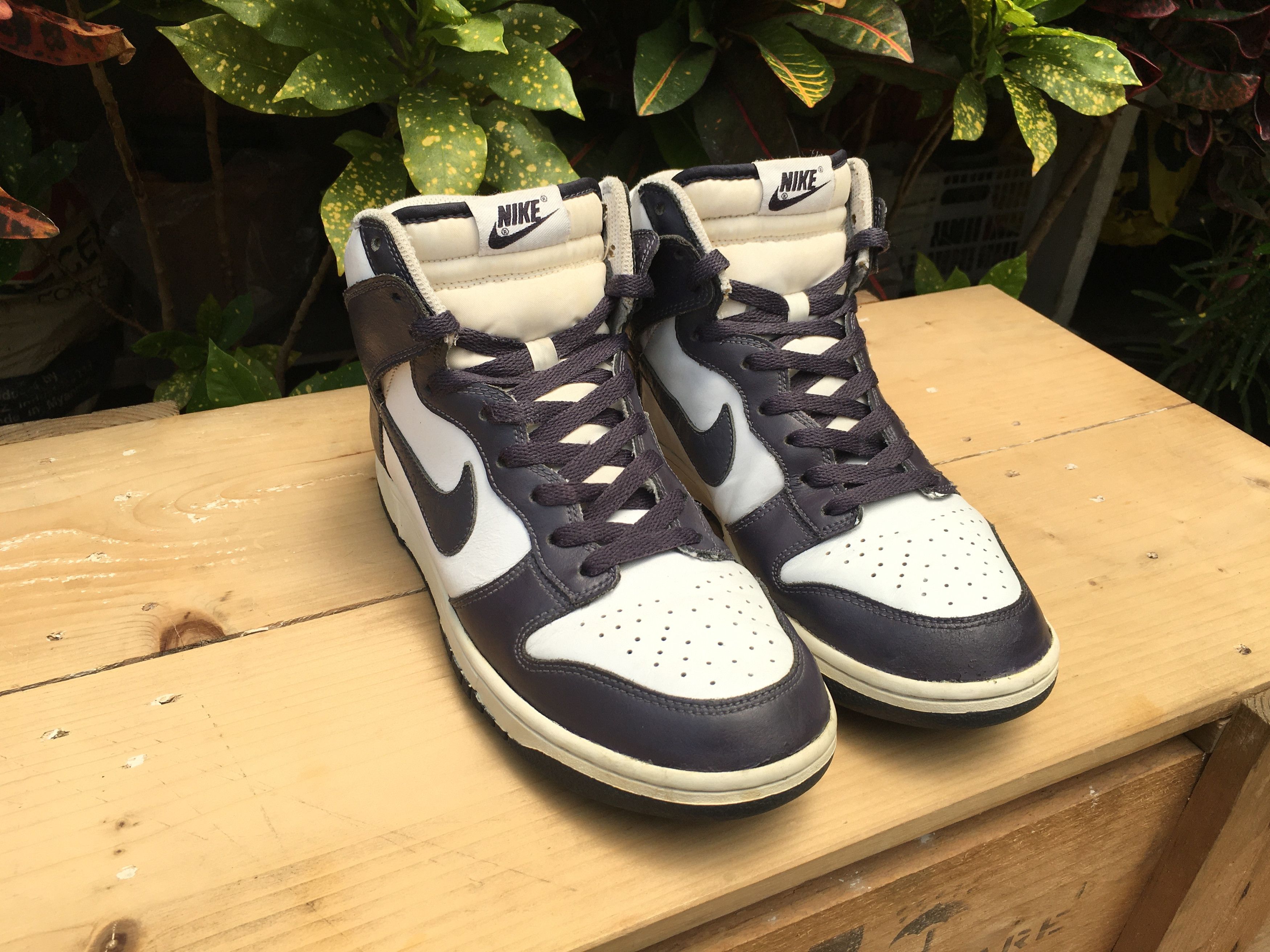Nike Nike Dunk High Ostrich Swoosh White Gridiron Size US 9.5 / EU 42-43 - 8 Thumbnail
