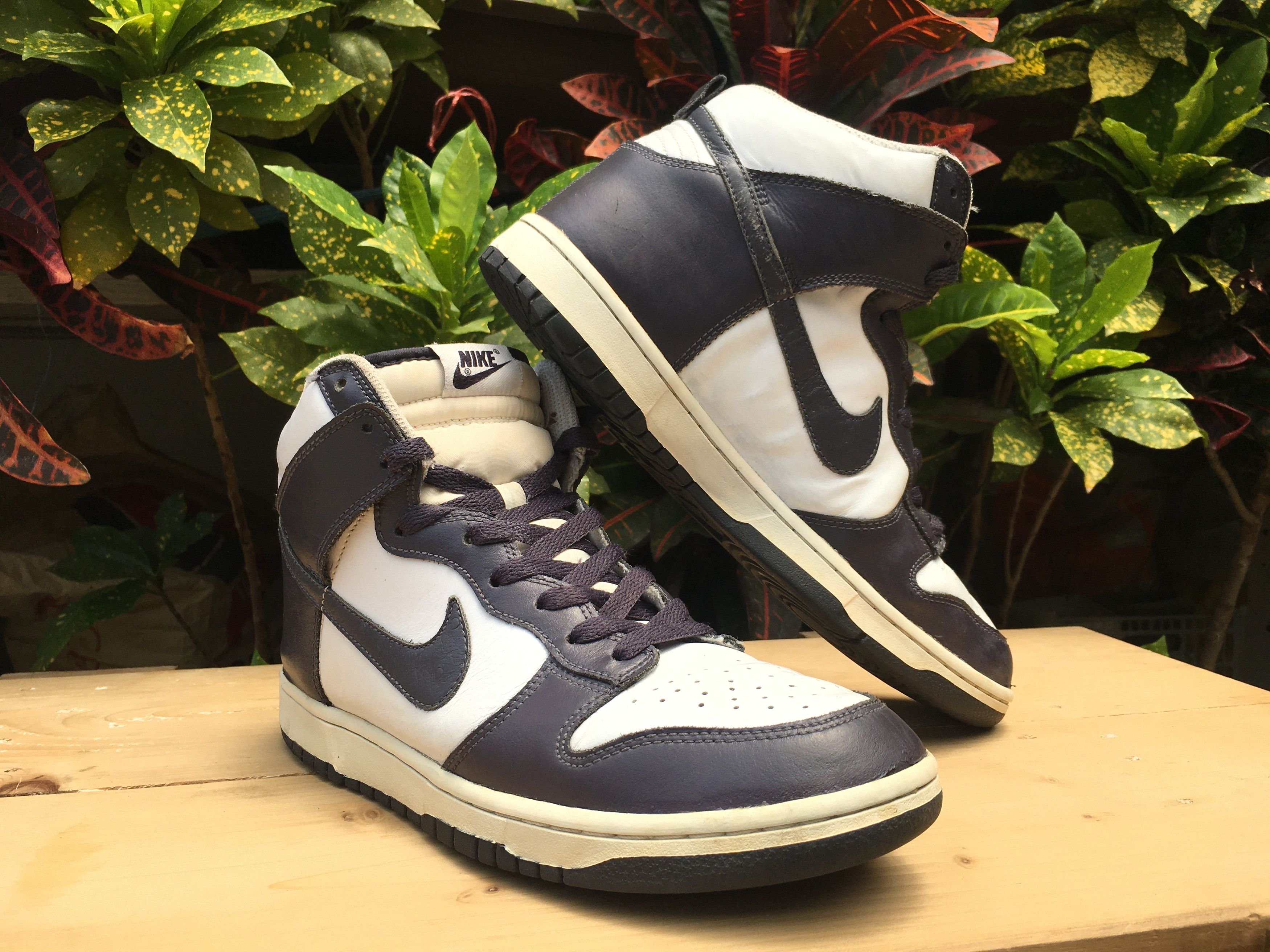 Nike Nike Dunk High Ostrich Swoosh White Gridiron Size US 9.5 / EU 42-43 - 3 Thumbnail