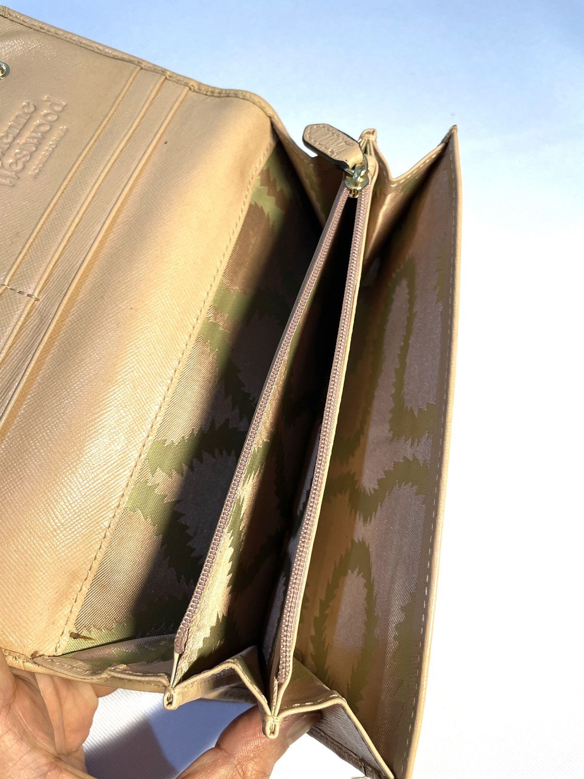 Vivienne Westwood Sale‼️Saffiano Leather Long Wallet Size ONE SIZE - 8 Thumbnail