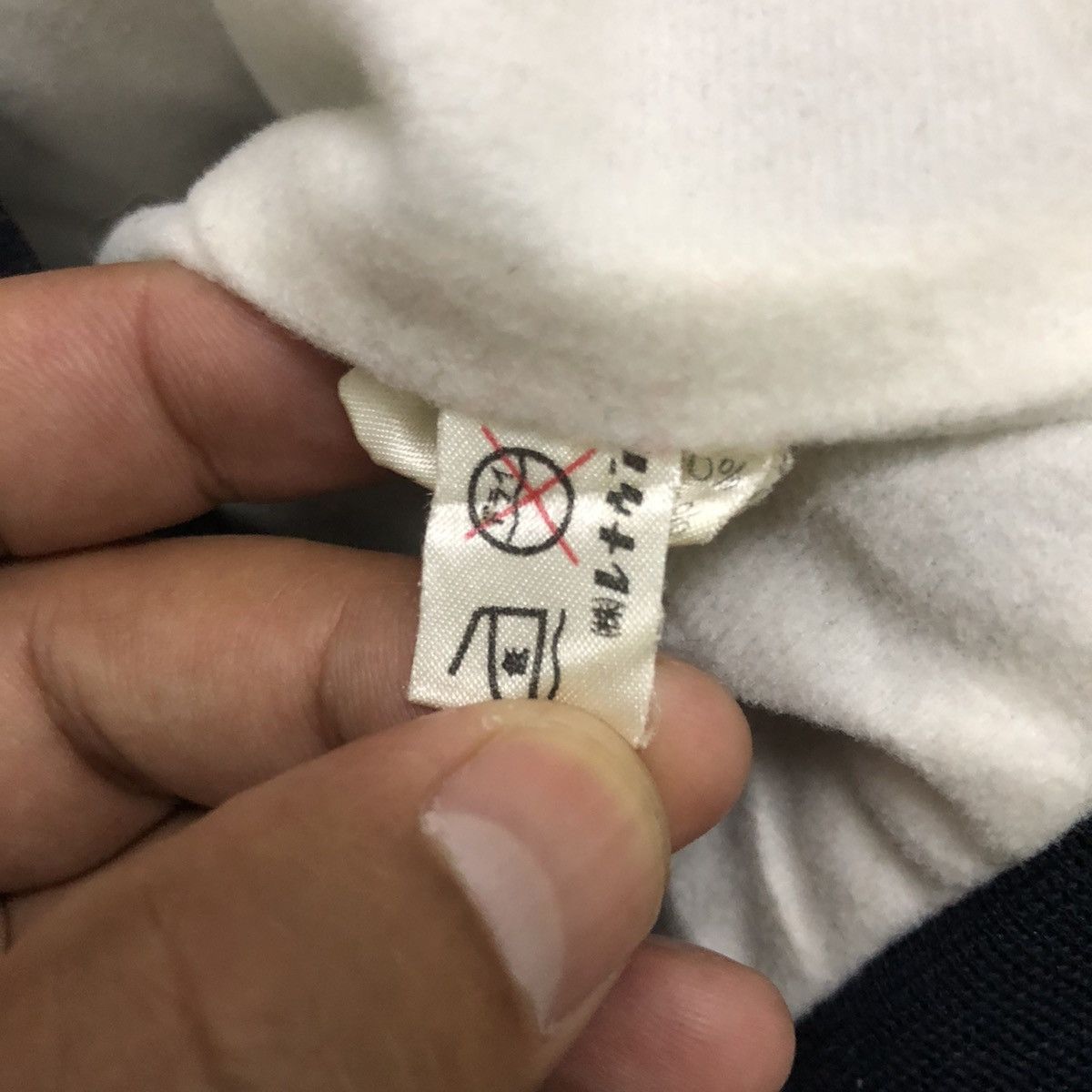 Japanese Brand Vintage wimbledon england tennis big logo nylon jacket Size US L / EU 52-54 / 3 - 8 Thumbnail