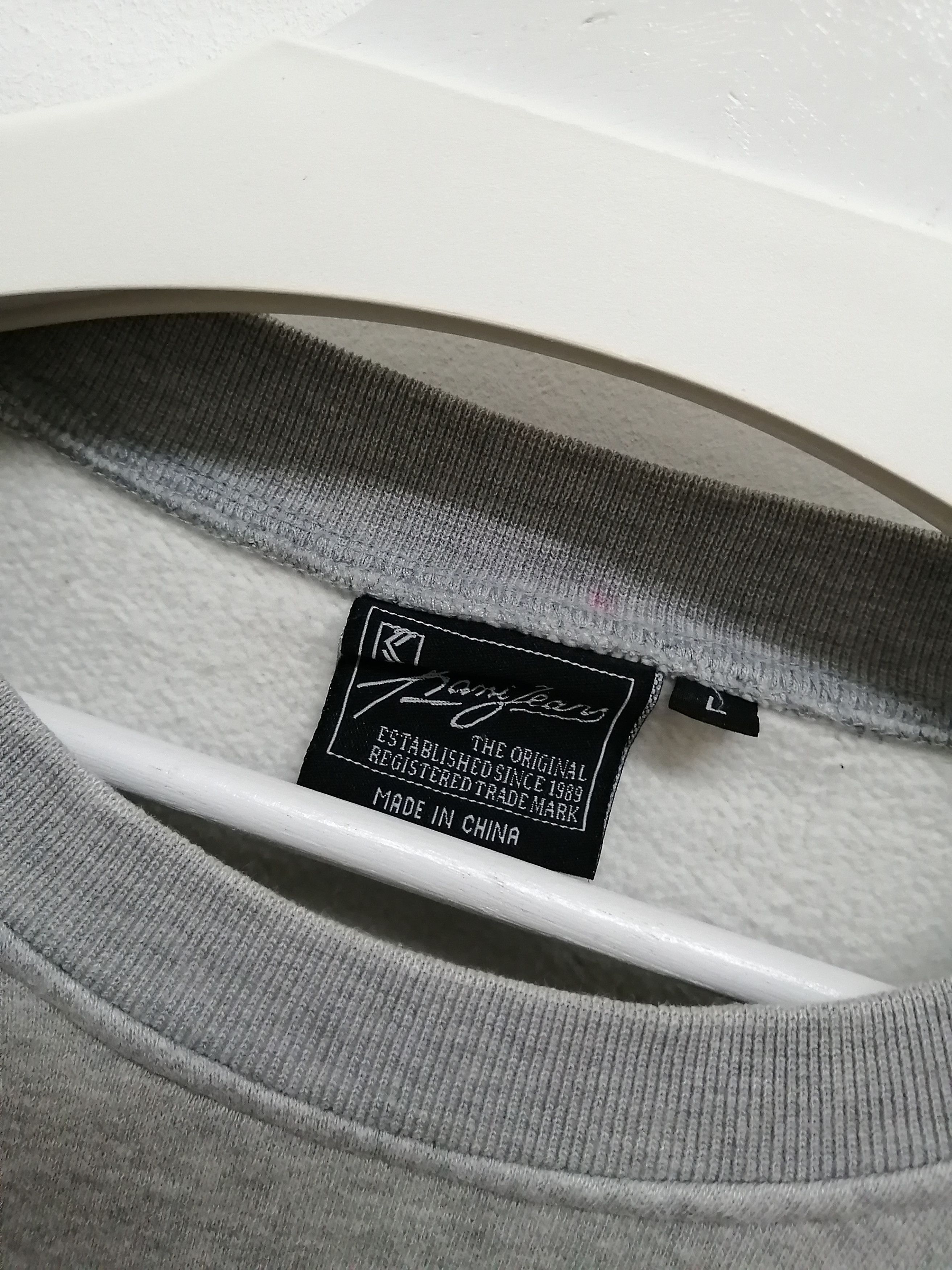 Karl Kani Rare!! Vintage KARL KANI Spell Out Side Tape Sweatshirt Size US L / EU 52-54 / 3 - 5 Thumbnail