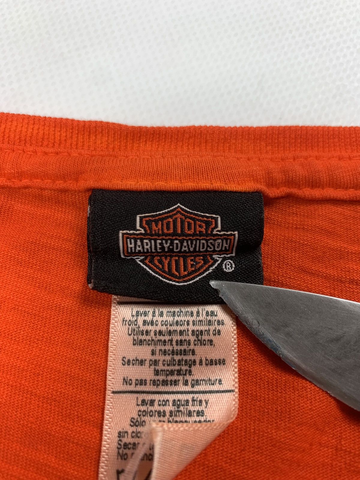 Vintage Harley Davidson vintage biker v-neck t shirt size XL orange Size US XL / EU 56 / 4 - 7 Thumbnail