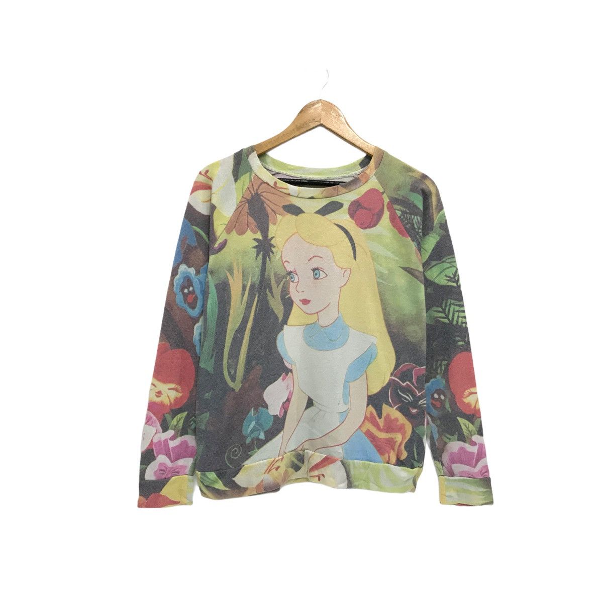Vintage Alice in Wonderland Sweatshirt Pullover Jumper