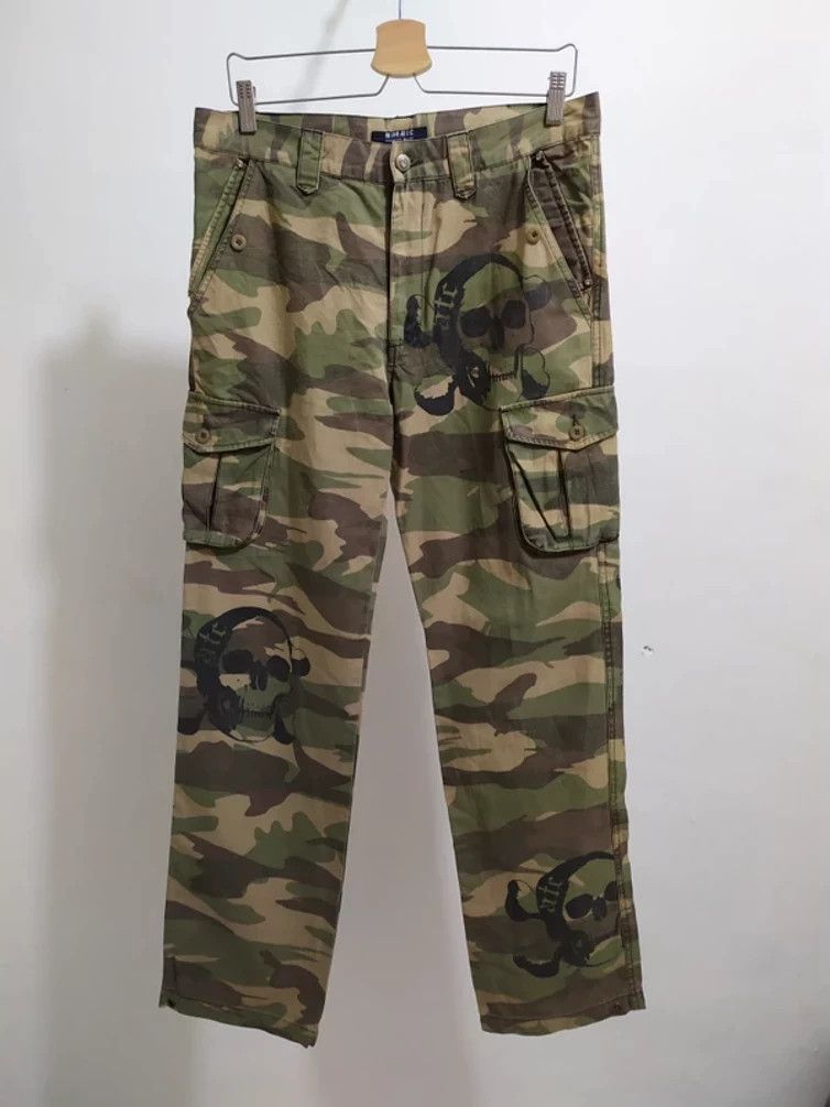 image of Avant Garde In The Attic Skeleton Skull Print Cargo Multipocket Pants in Camo, Men's (Size 32)