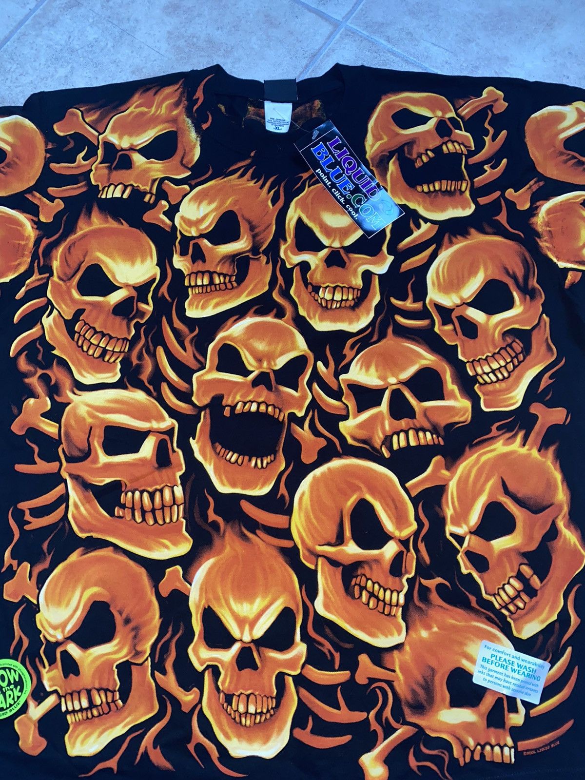 Liquid Blue × Scully × Vintage Flame Skull 2006 Glow In Dark Size US XL / EU 56 / 4 - 2 Thumbnail