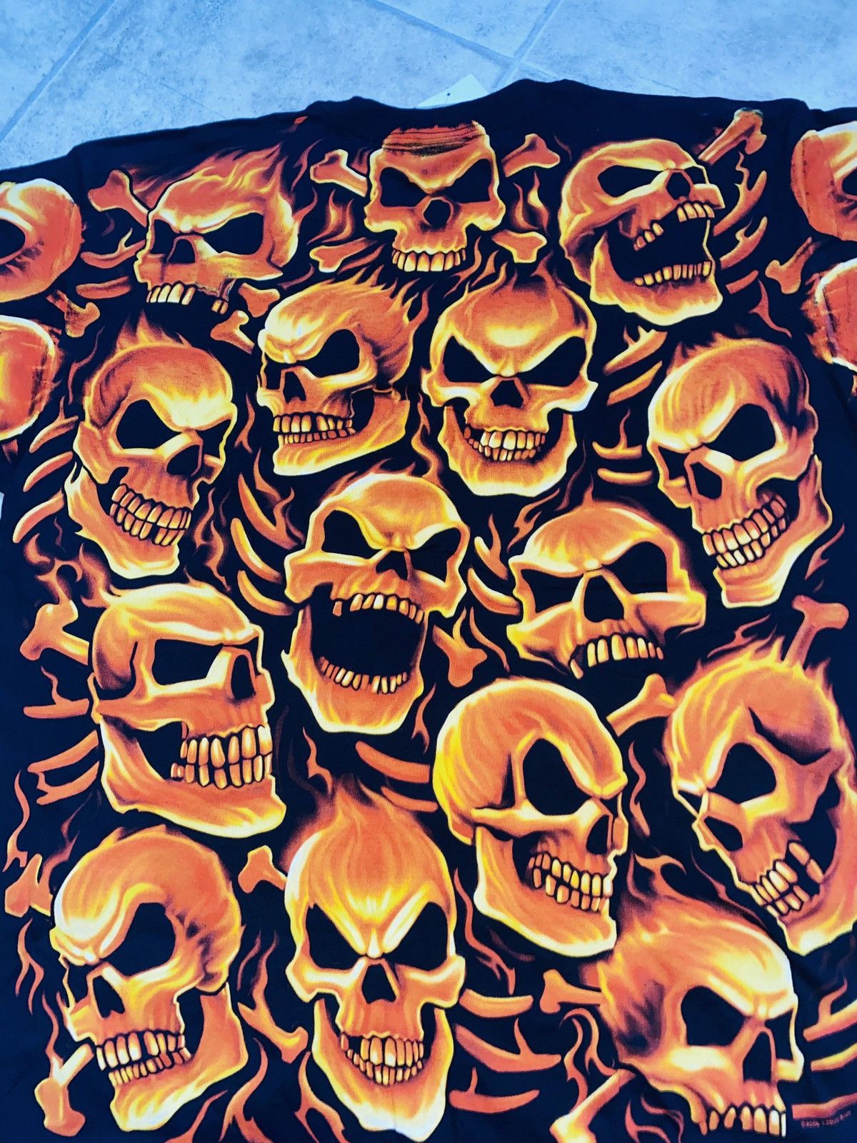 Liquid Blue × Scully × Vintage Flame Skull 2006 Glow In Dark Size US XL / EU 56 / 4 - 3 Thumbnail