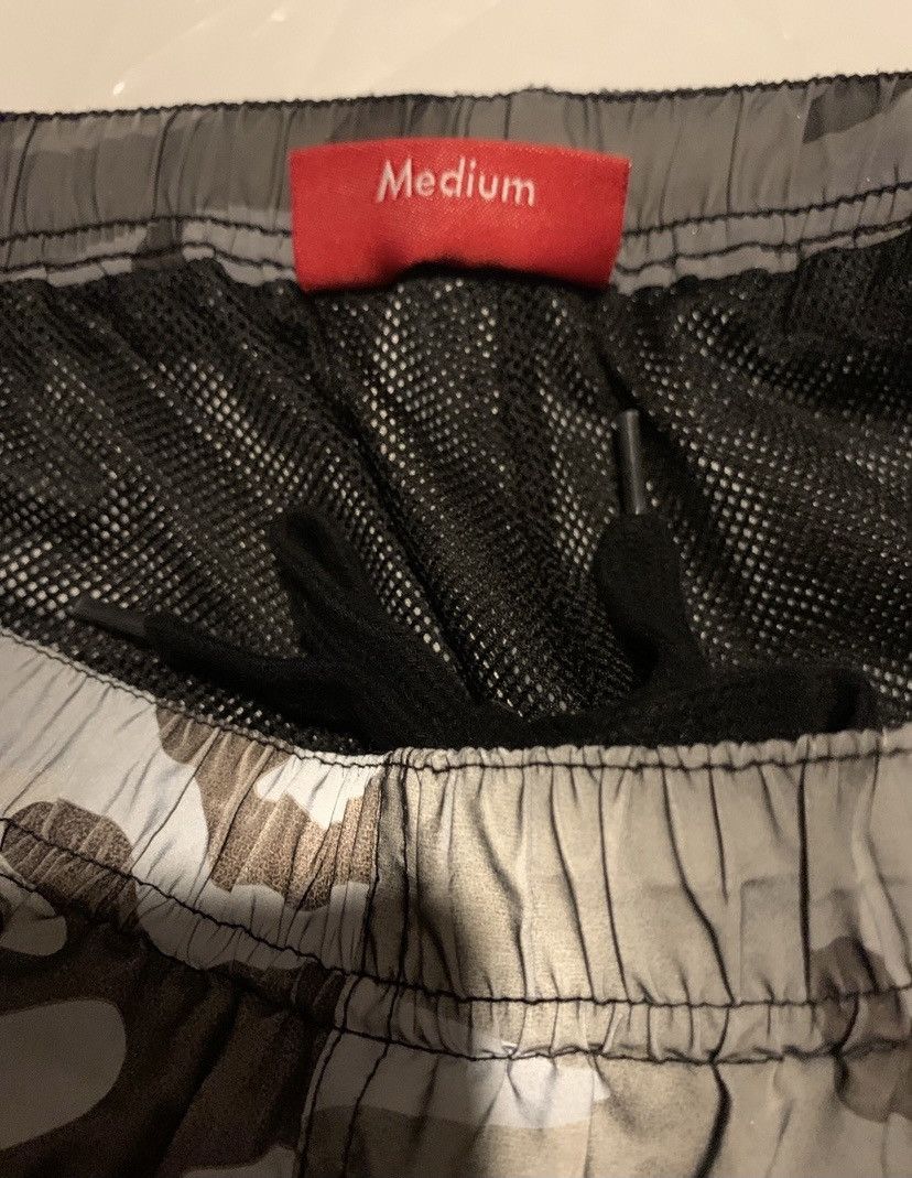 Supreme Reflective Warm Up Pant Size US 32 / EU 48 - 4 Thumbnail