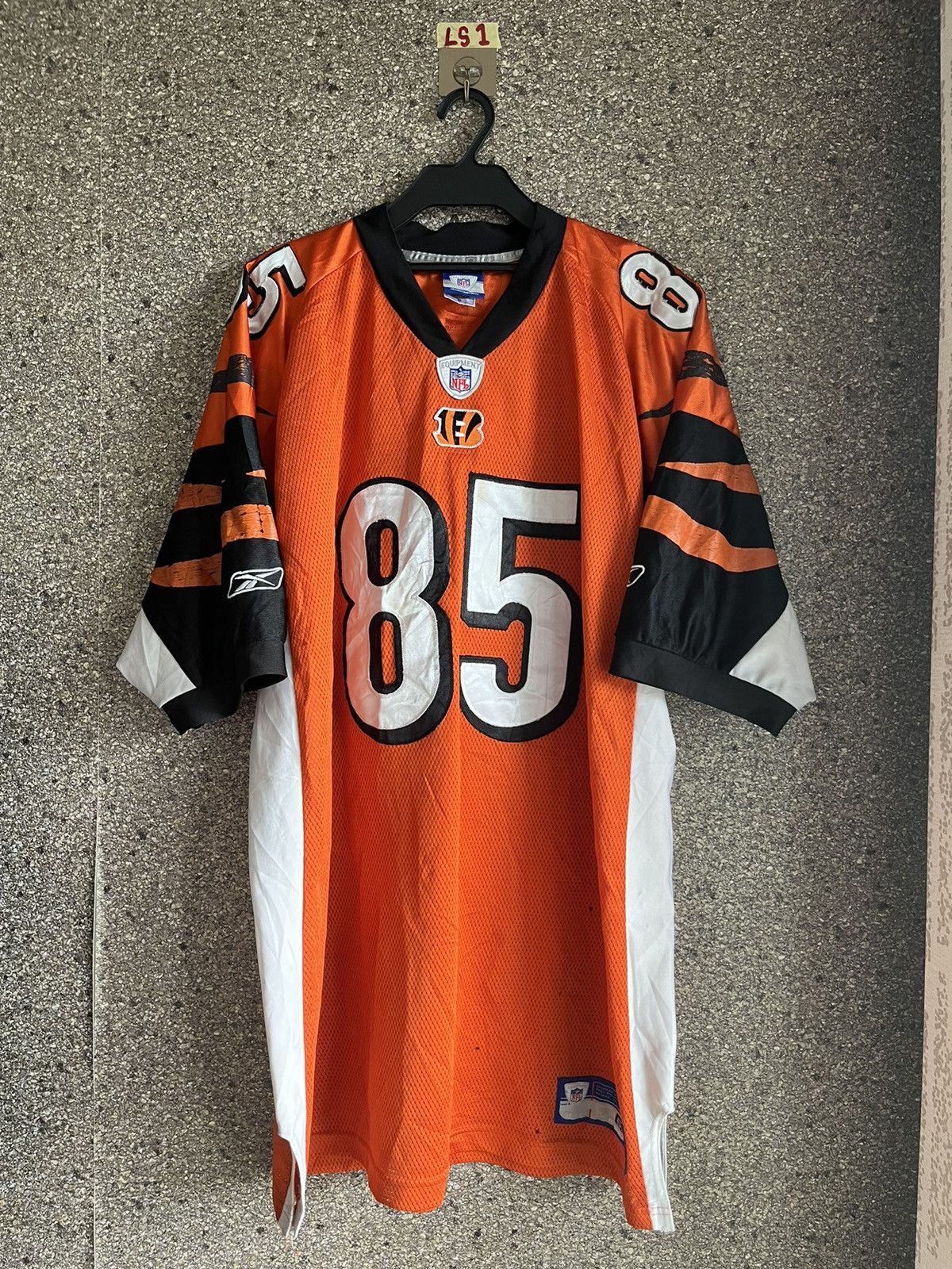 image of Rap Tees Vintage Nfl Hockey Ice Hip Hop Jersey 3Pcs $100 Shipped Ls1 in Orange, Men's (Size 2XL)