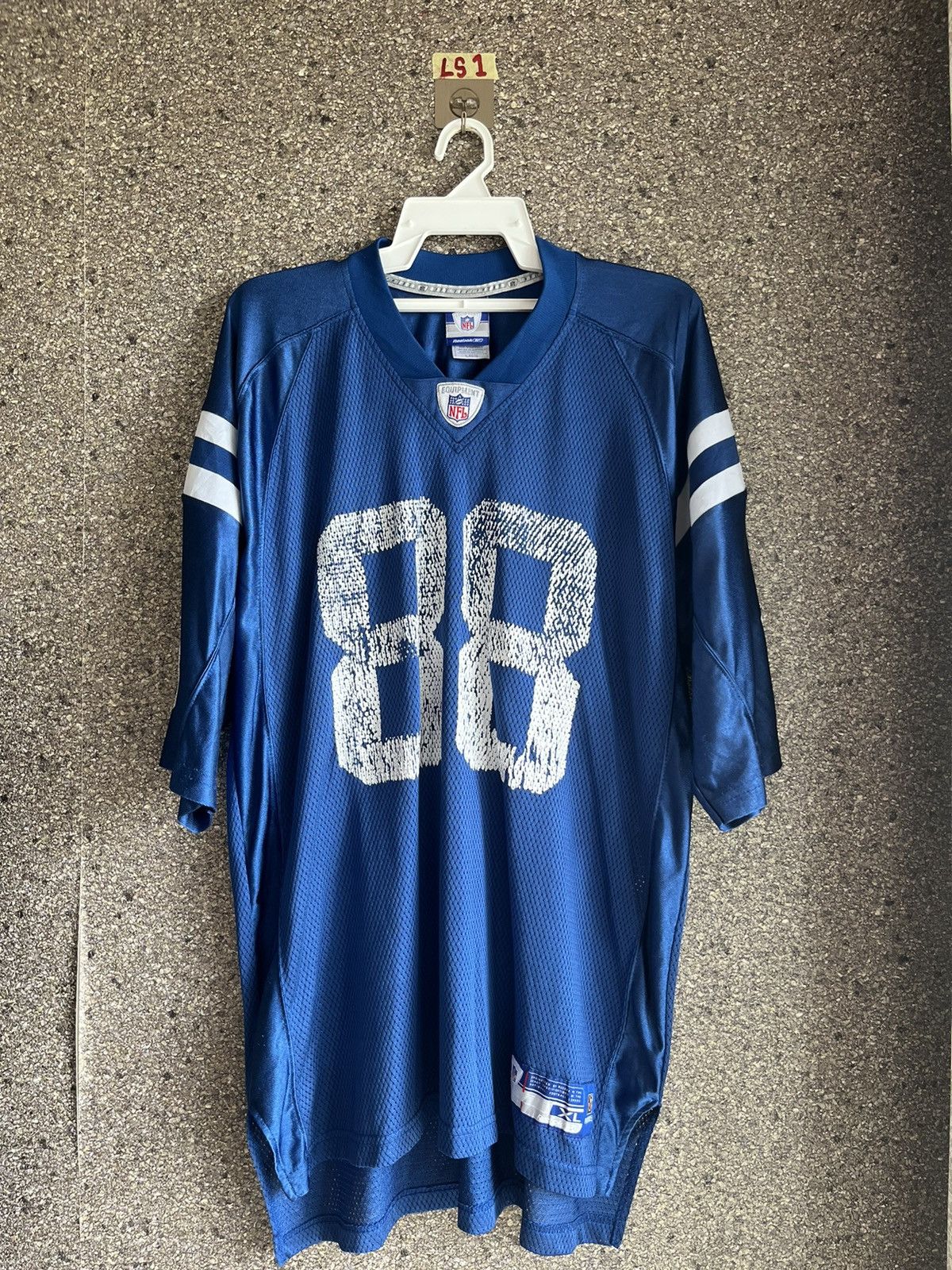 image of Rap Tees Vintage Nfl Hockey Ice Hip Hop Jersey 3Pcs $100 Shipped Ls1 in Blue, Men's (Size XL)