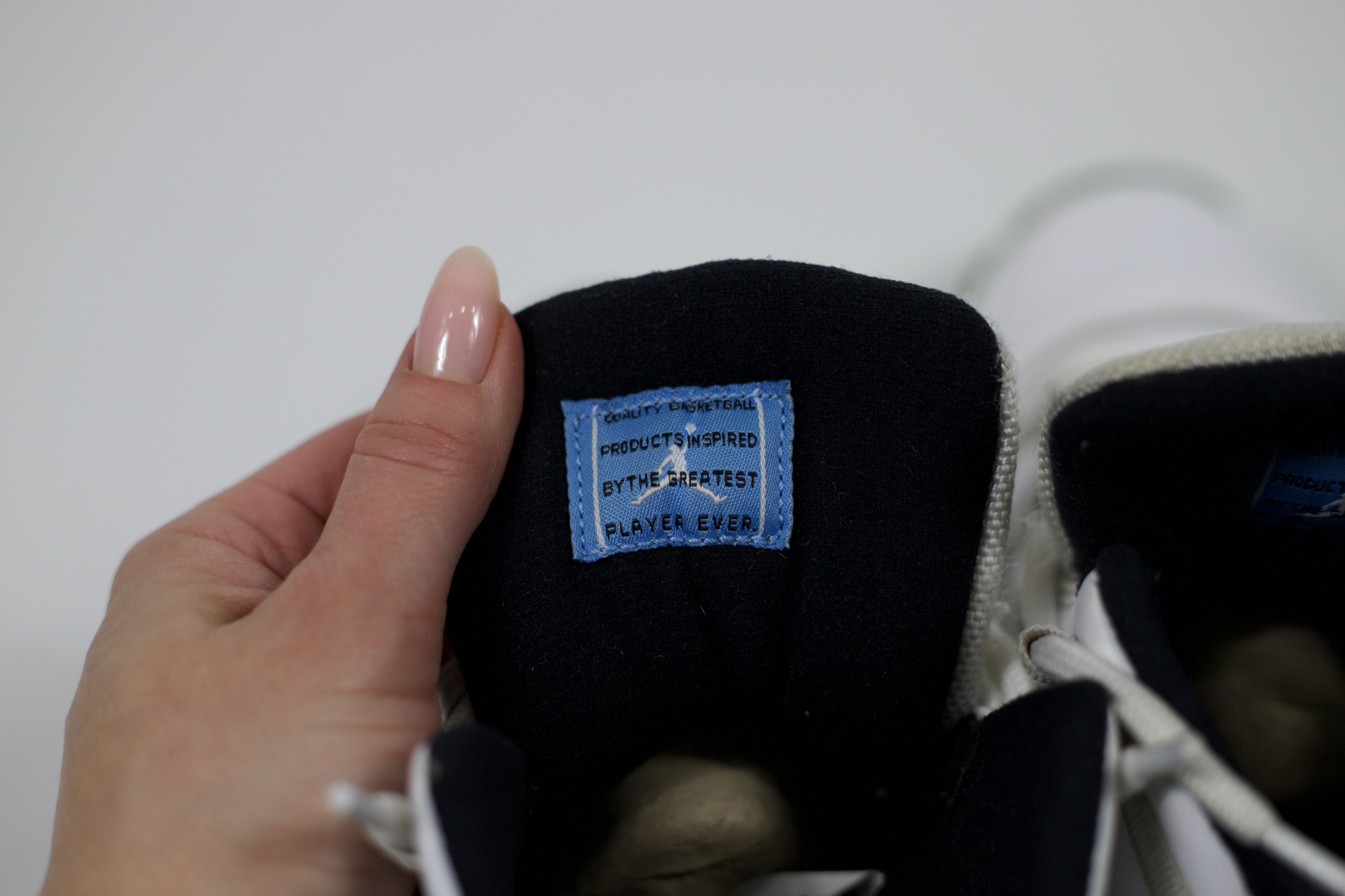 Jordan Brand 2014 Air Jordan 11 "Legend Blue" Size US 6 / EU 39 - 11 Thumbnail