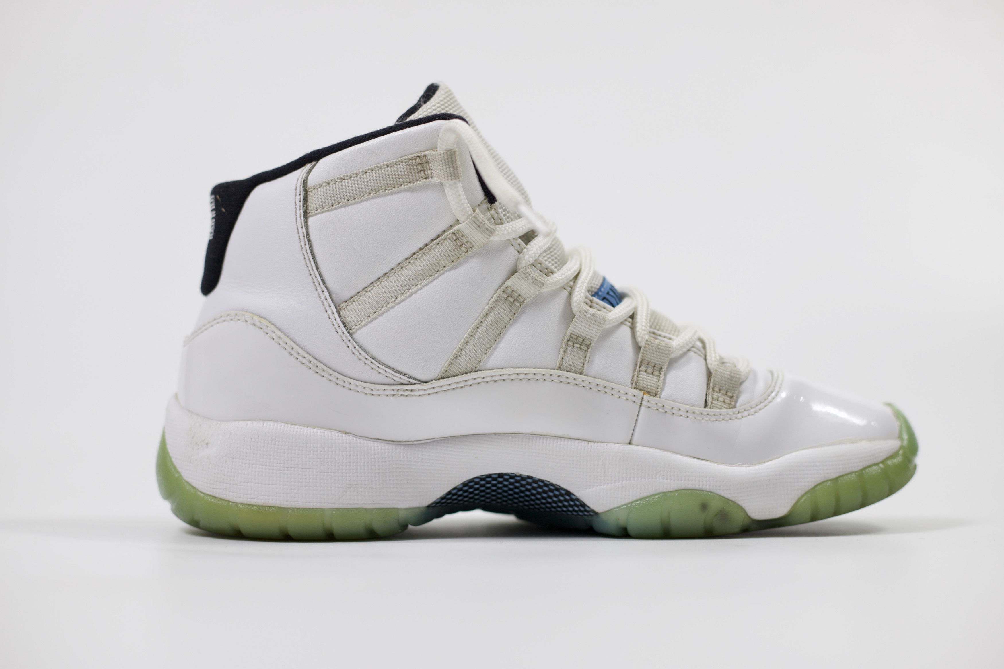 Jordan Brand 2014 Air Jordan 11 "Legend Blue" Size US 6 / EU 39 - 3 Thumbnail