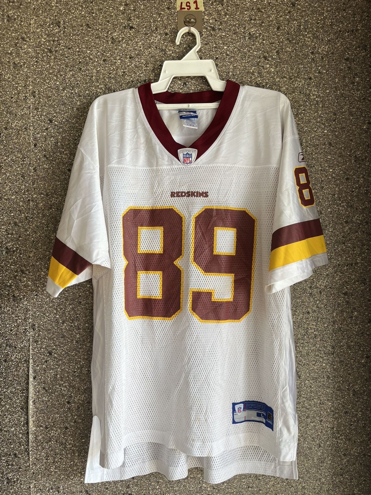 Rap Tees Vintage NFL HOCKEY ICE hip hop jersey 3pcs $100 shipped LS1 Size US L / EU 52-54 / 3 - 1 Thumbnail