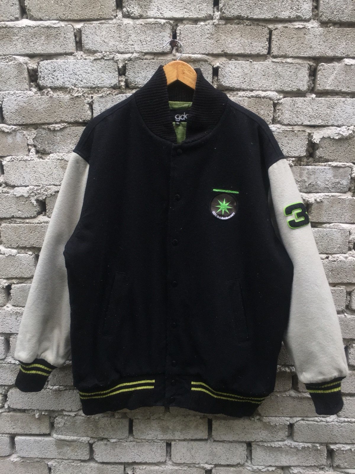 20471120 GDC 🇯🇵 ElectroAge 2nd Gen Oversized Varsity Jacket Size US XXL / EU 58 / 5 - 2 Thumbnail