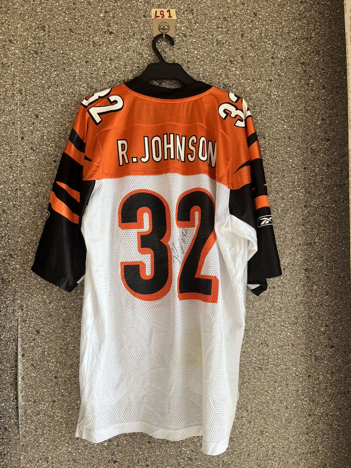 Rap Tees Vintage NFL HOCKEY ICE hip hop jersey 3pcs $100 shipped LS1 Size US L / EU 52-54 / 3 - 6 Thumbnail