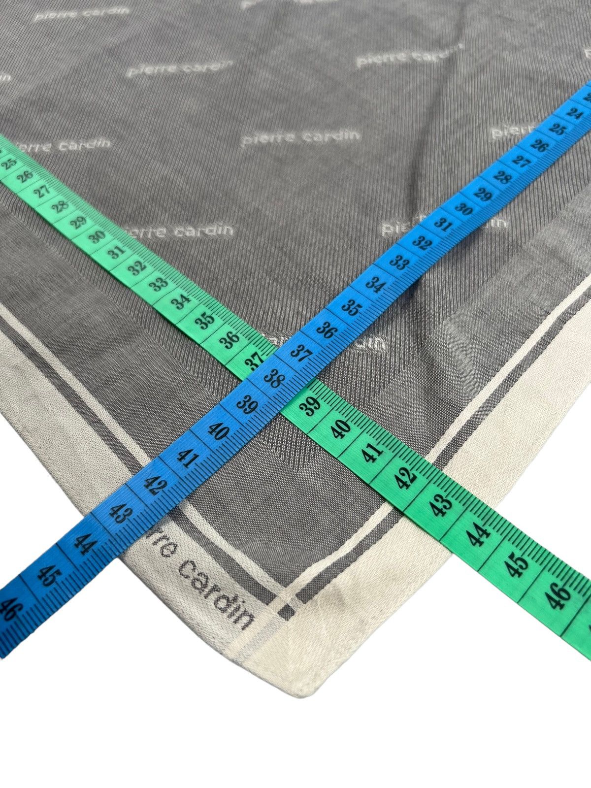 Pierre Cardin Pierre Cardin Handkerchief Neckerchief Bandana Pocketsquare Size ONE SIZE - 5 Thumbnail