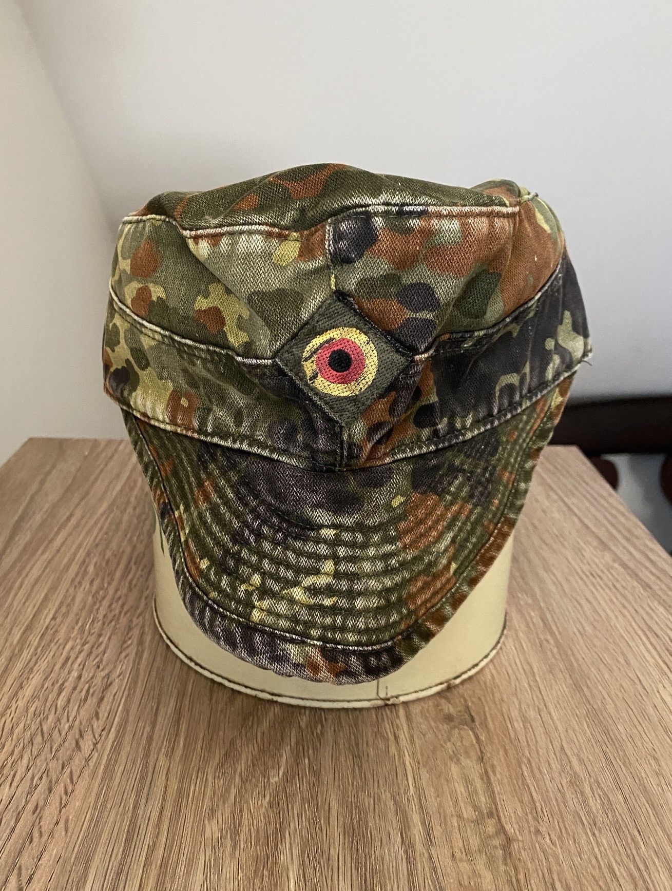 Vintage Vintage 1993 90s German Military Distressed Fitted Cap Hat Size ONE SIZE - 1 Thumbnail